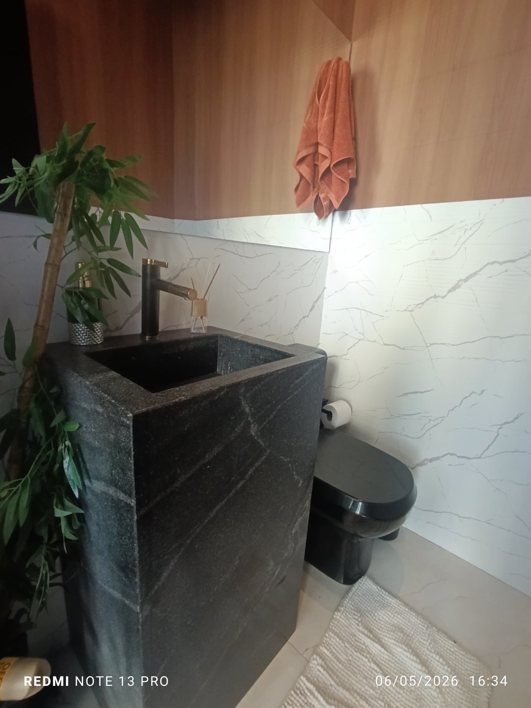 Cobertura duplex mobiliada com 4 quartos sendo 3 suites, terraço comm área gourmet e piscina a venda no bairro Candeias em Vitoria da Conquista - - foto 24
