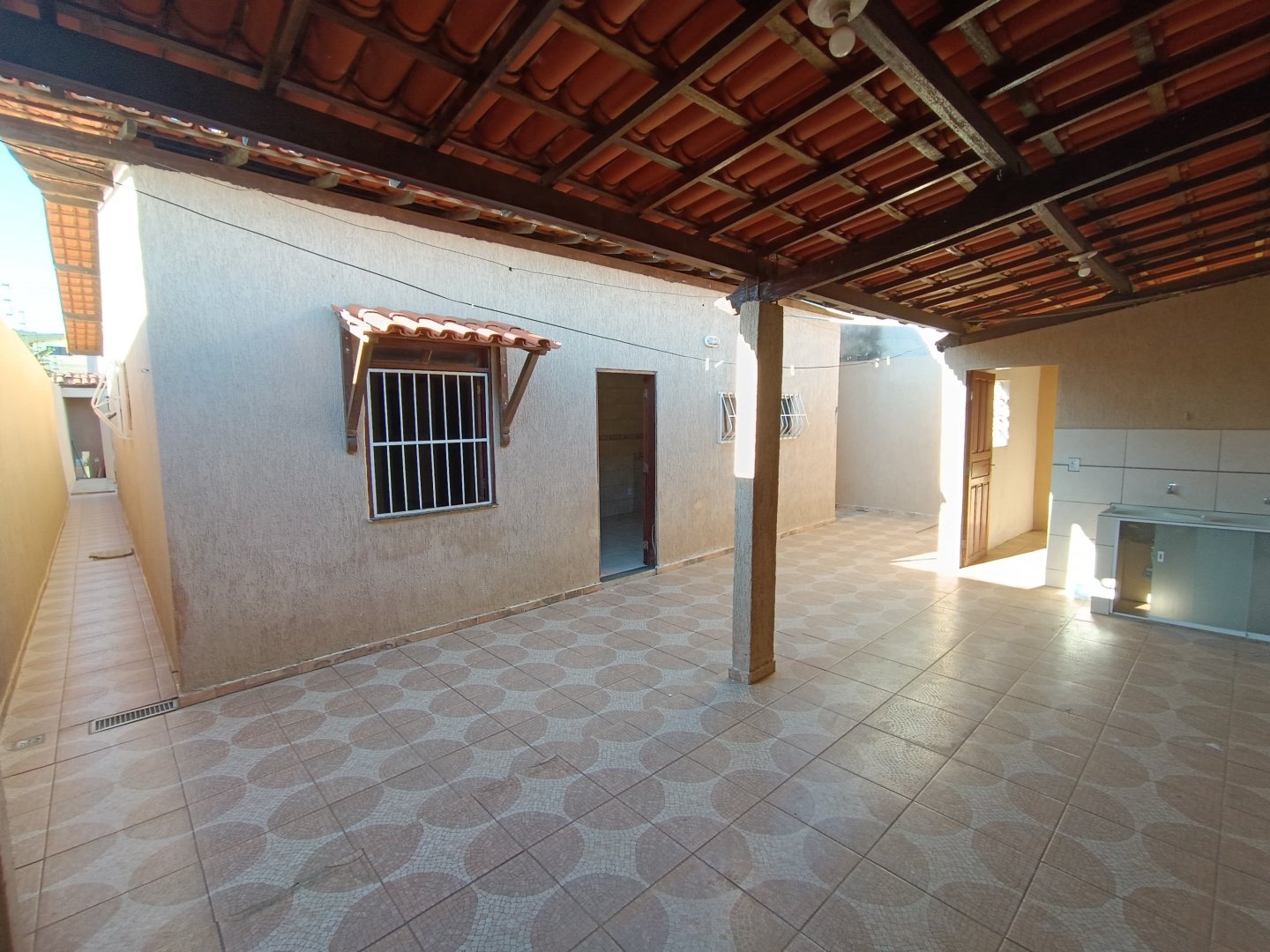 Casa Solta de 3 Quartos Sendo 1 Suíte com Garagem Ampla e Quintal no Bairro Alvorada/Ibirapuera, Vitória da Conquista -Ba - foto 22