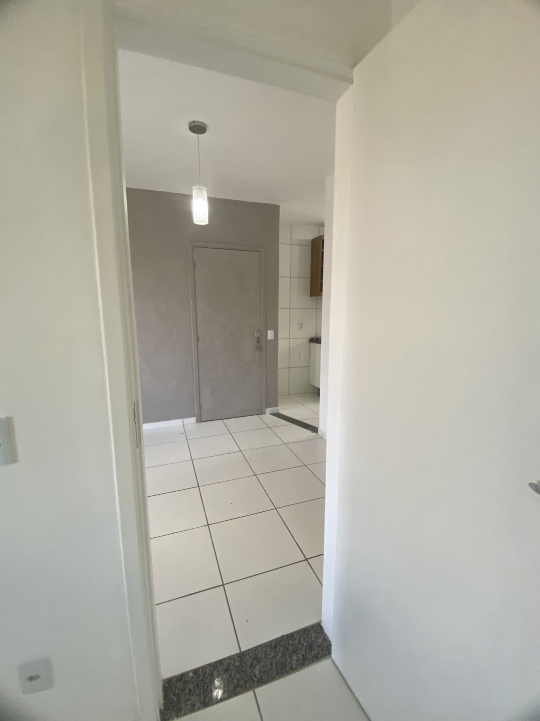 Apartamento para locação, no 1º andar, com 2/4 sendo 1 suite, Bairro Primavera, em Vitória da Conquista - Bahia - foto 24