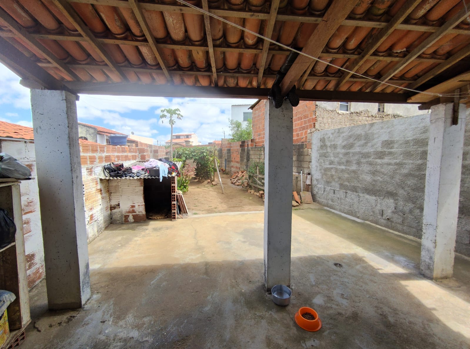 Casa solta de 3 quartos sendo 1  suíte em terreno de 193 m² no Alto Maron, Vitória da Conquista, BA - foto 26