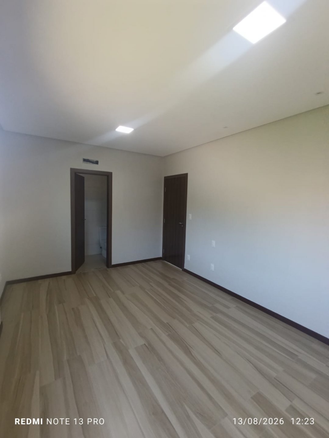Casa de 2 pavimentos com 4 quartos sendo 3 suítes + dependência + espaço gourmet em condomínio fechado no Recreio, Vitória da Conquista - BA - foto 25
