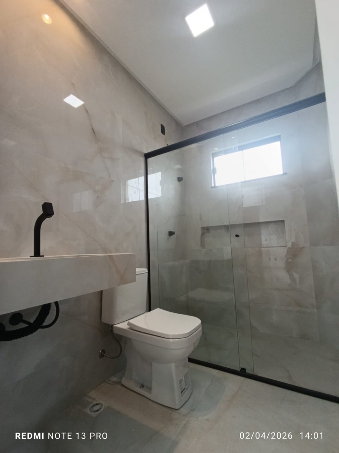 Casa duplex soltas com 3 suítes, sala com 2 ambientes, lavabo, garagem coberta para 2 carros, Alto da Boa Vista, Vitória da Conquista, BA - foto 23
