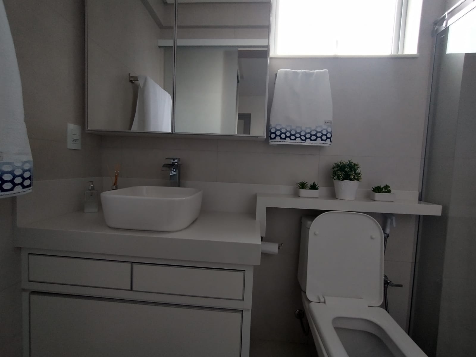 Apartamento à venda 3 suítes, porteira fechada, 2 vagas soltas de garagem , condomínio com lazer completo, no Recreio, Vitória da Conquista, BA - foto 26