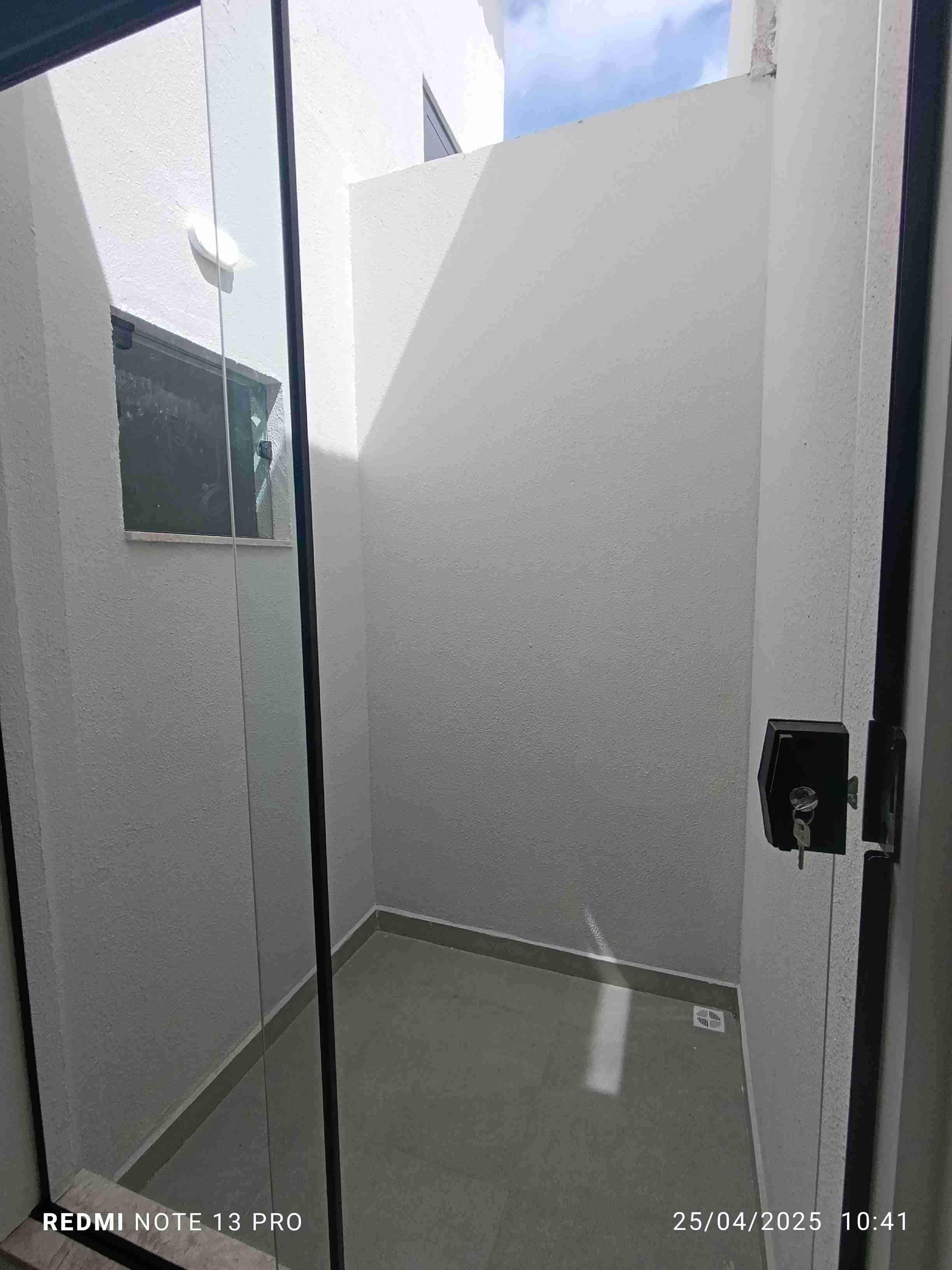Linda casa nova  de 3 quartos sendo 1 suíte, garagem para 2 carros, acabamento de primeira à Venda, São Pedro, Vitória da Conquista, BA - foto 26