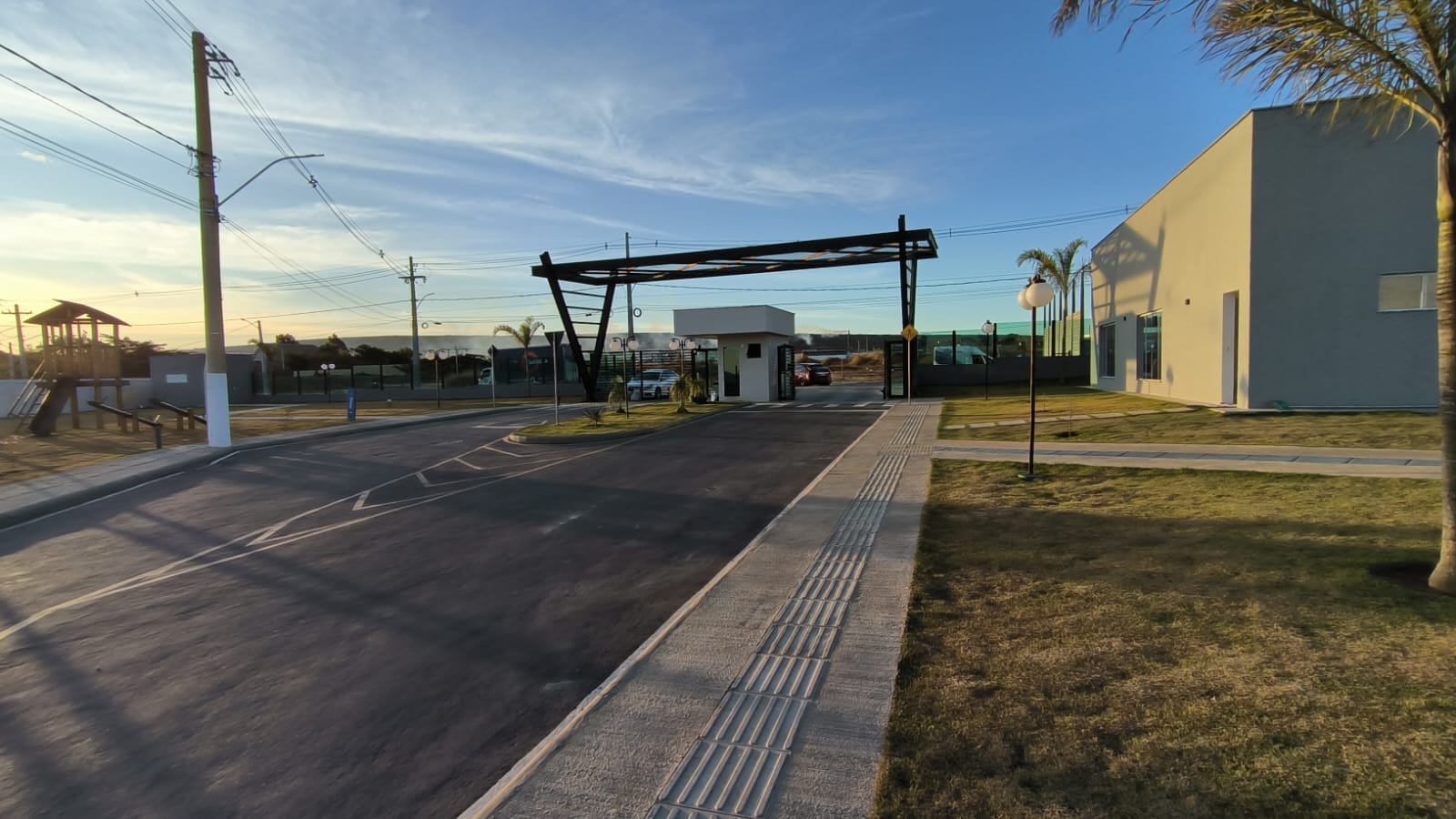 Casa de 3 quartos sendo 1 suíte nova em ótima localização dentro do Condomínio Conde III (financiável), frente ao Alphaville em Vitória da Conqui - foto 25