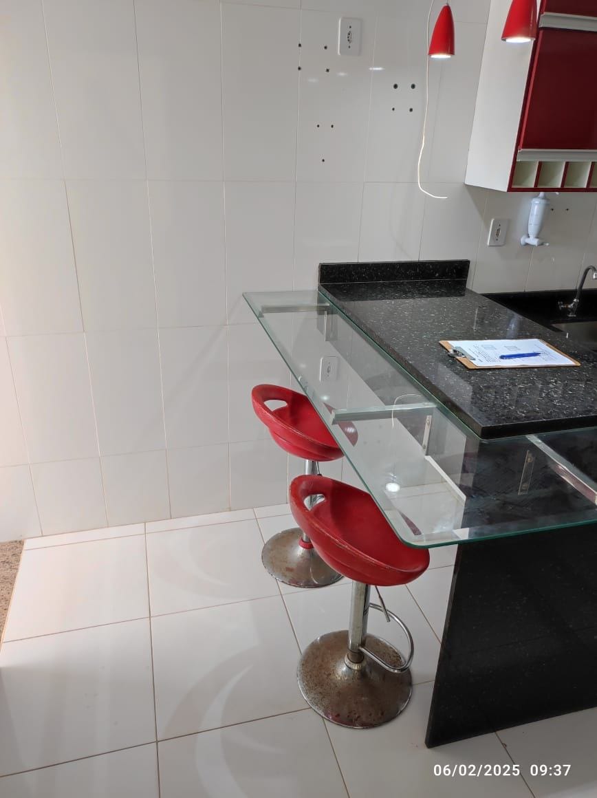 Apartamento 3/4 no 3º andar, para locação, Próximo a Fainor, no Candeias, em Vitória da Conquista, BA - foto 3