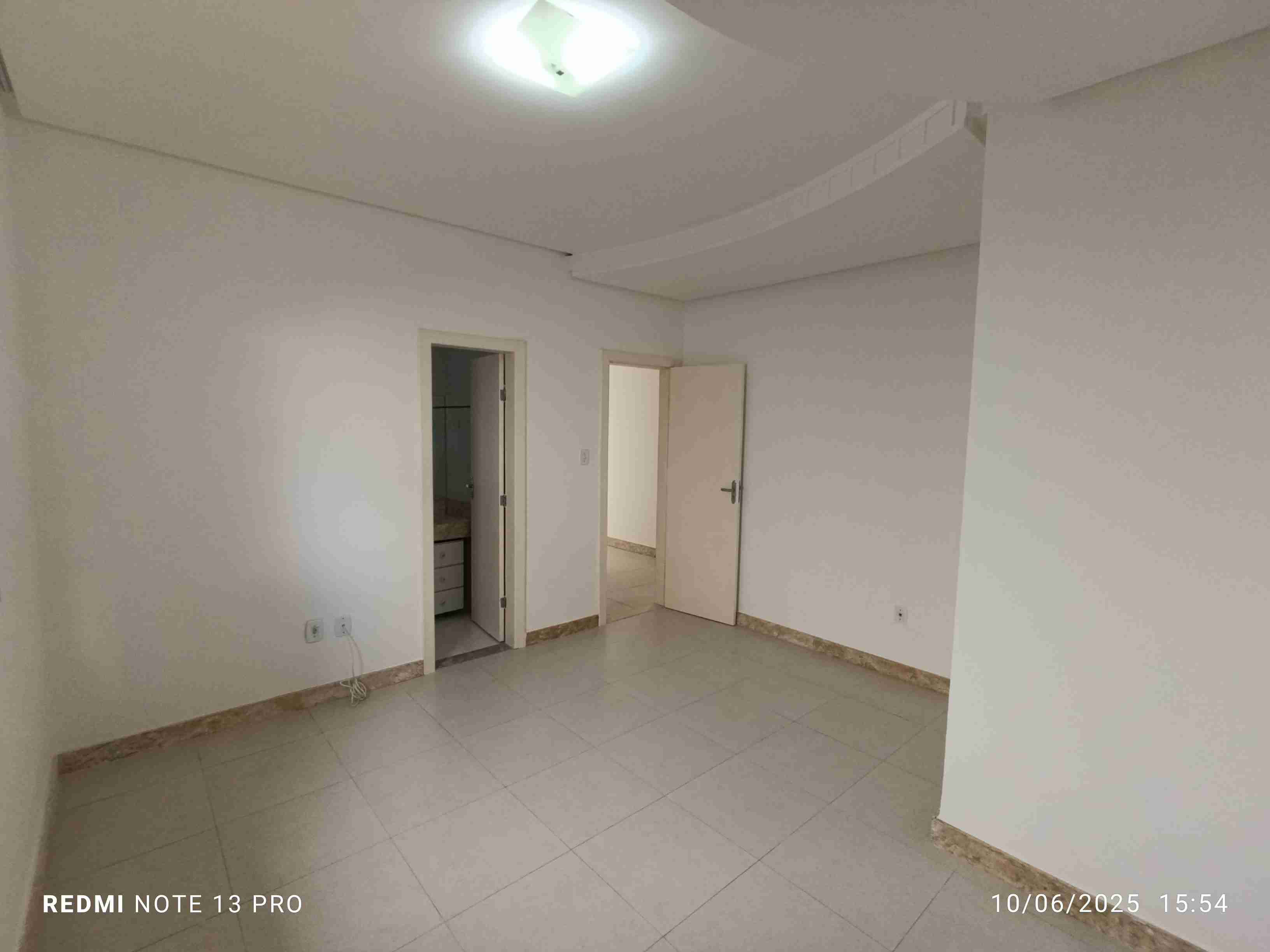 Casa com 5 quartos sendo 4 suítes + dependência completa + escritório para venda, Boa Vista, Vitória da Conquista, BA - foto 27