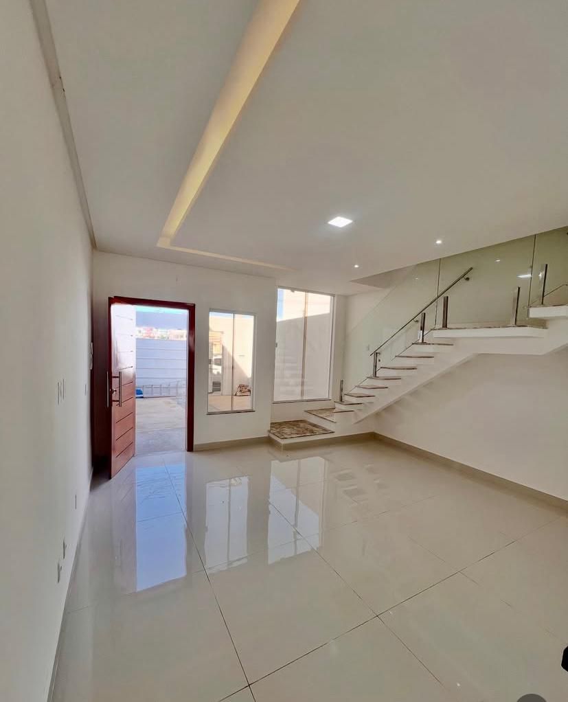 Casa duplex de 3 quartos sendo 1 suíte com varanda pertinho do shopping à venda, Felícia, Vitória da Conquista, BA - foto 3