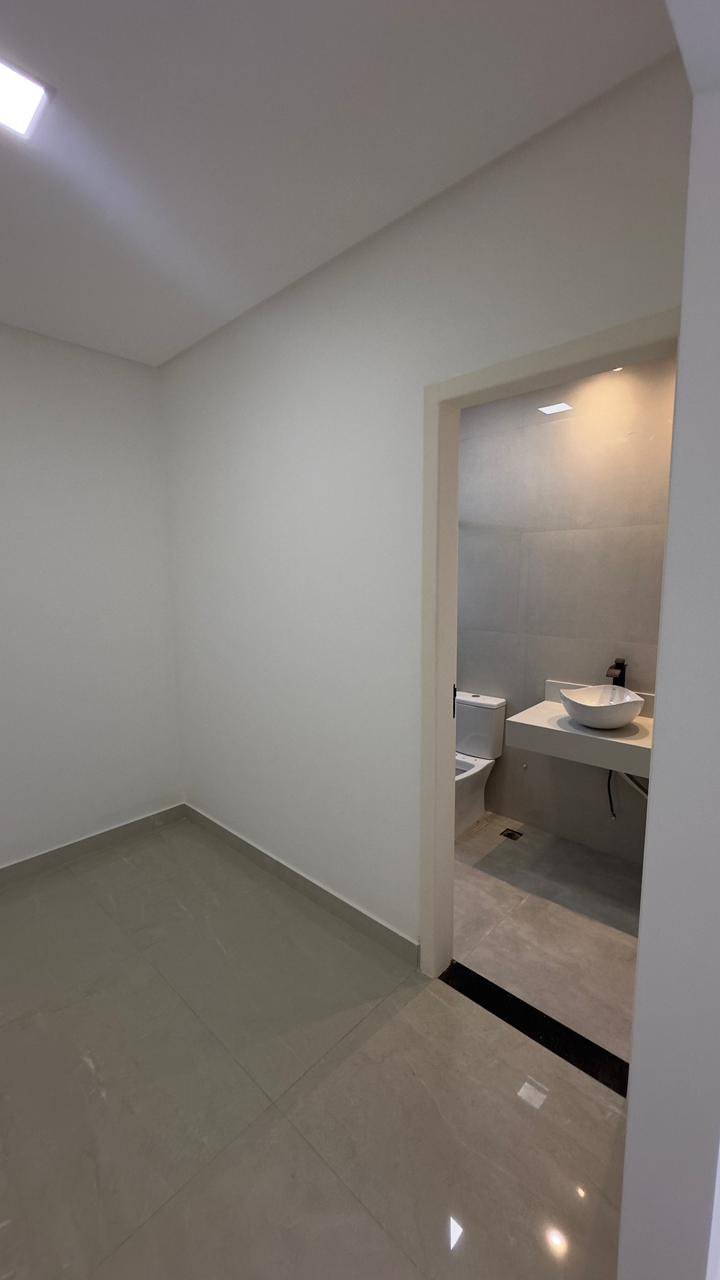 Casa nova e solta, nunca habitada com 3 suítes, sala ampla, espaço gourmet com churrasqueira no Bairro Felícia, Vitória da Conquista -BA - foto 26