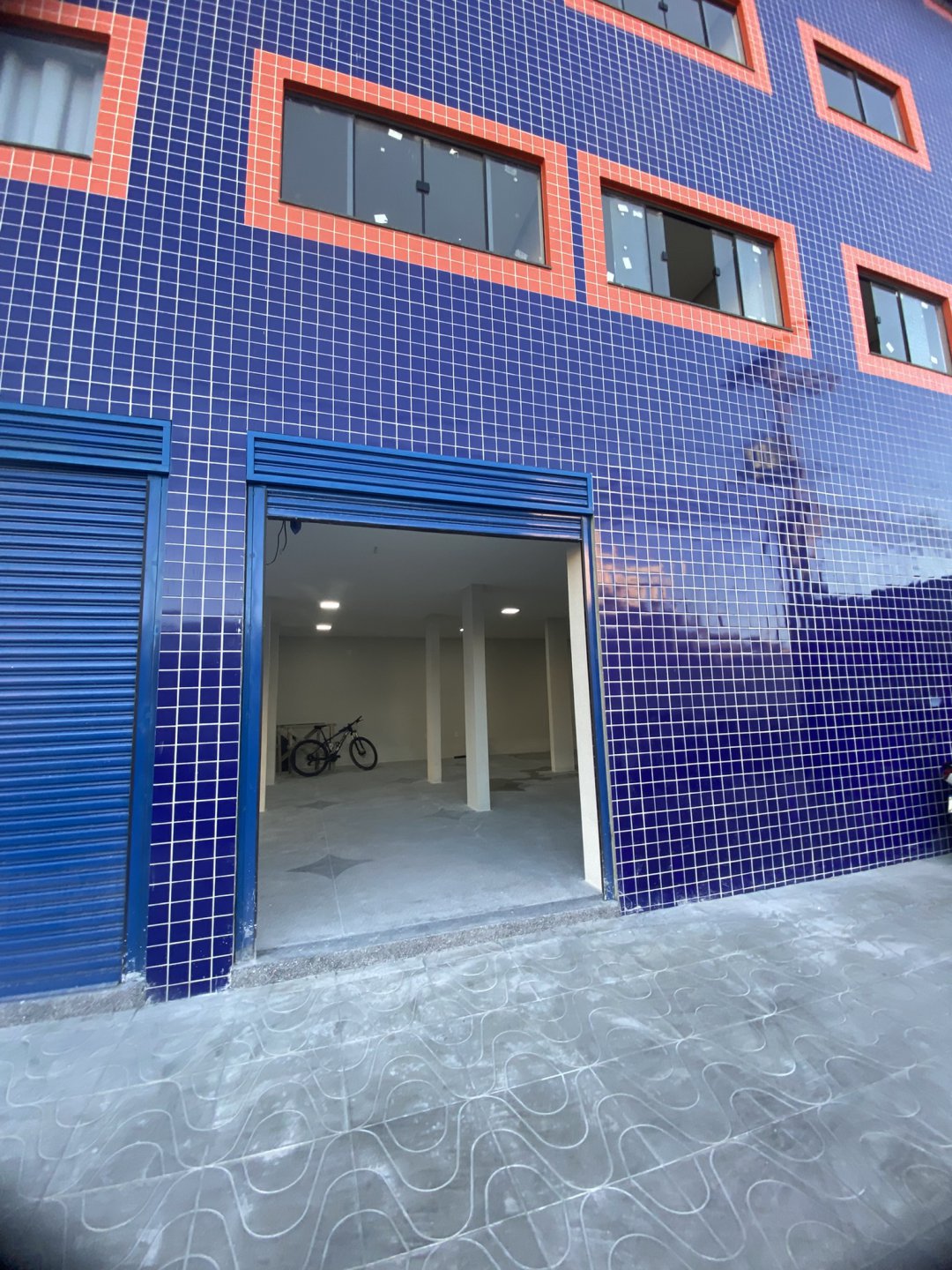 Ponto Comercial, com 120m², no bairro Felicia, próximo ao Shopping Conquista Sul, em Vitória da Conquista, Bahia - foto 2