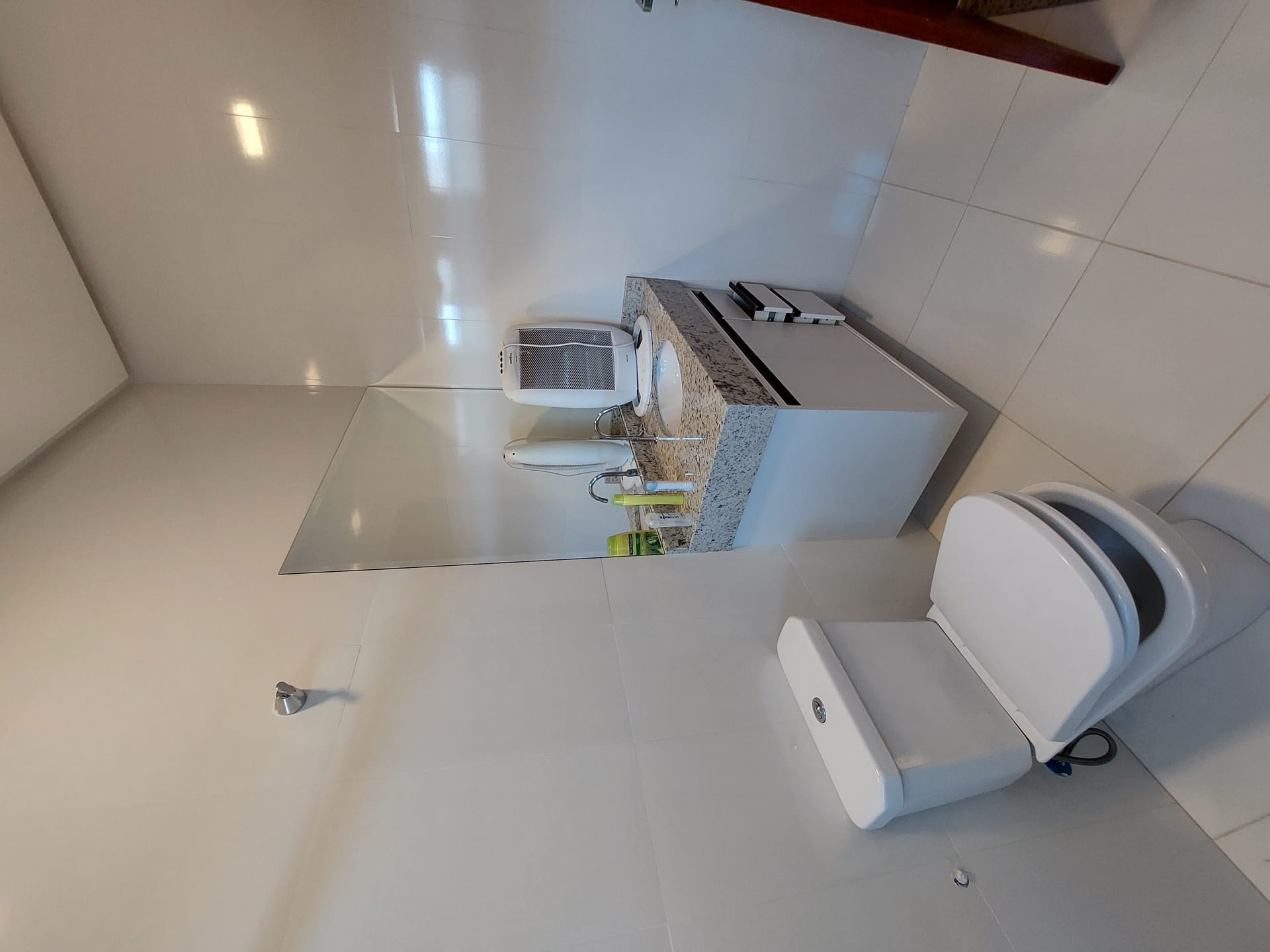 Casa de  4 suítes + dependência , cozinha e quartos planejados, piscina aquecida,  energia solar área construída de 250 m² A B Vista Vitória da C - foto 26