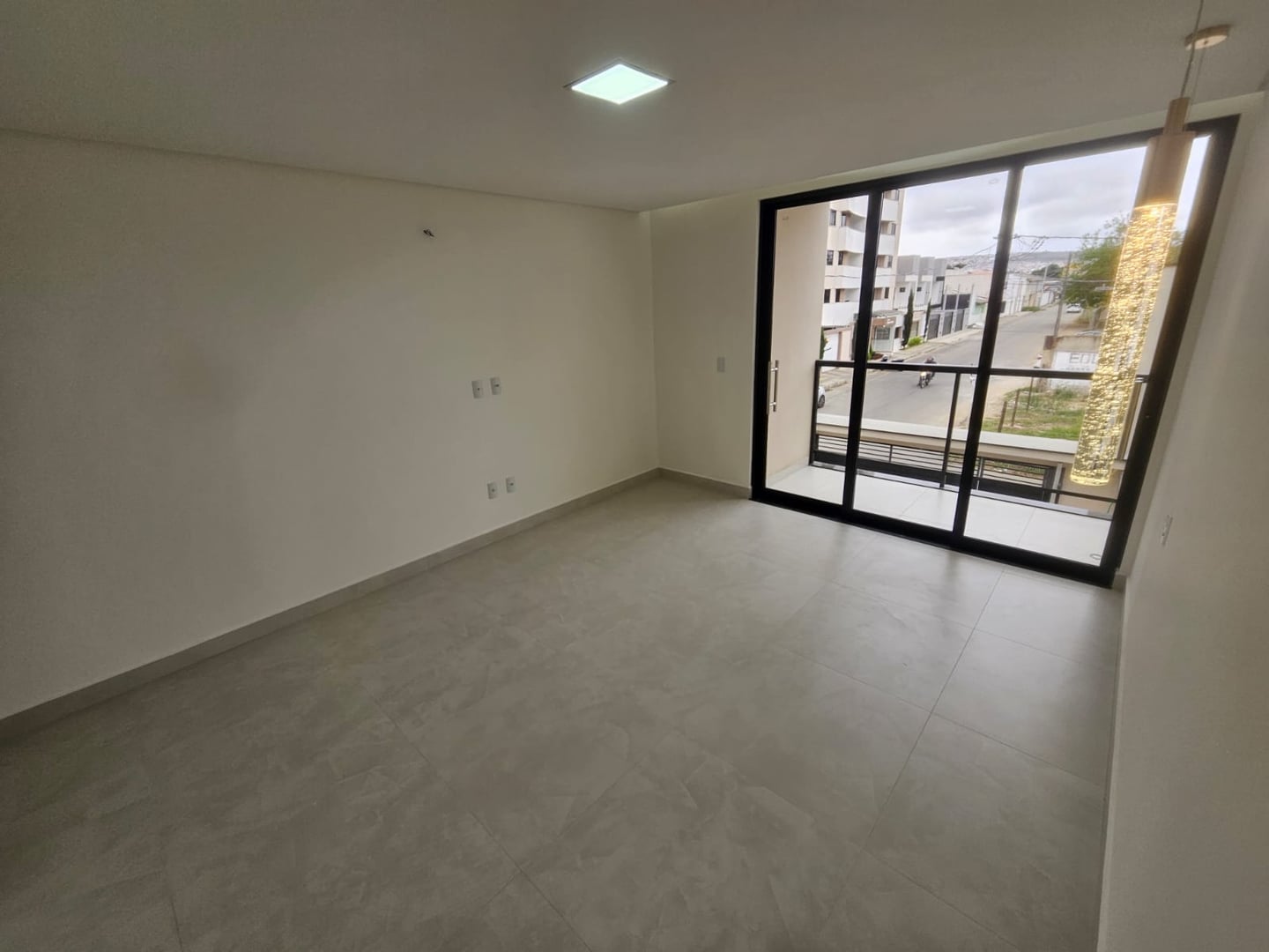 a VENDA um Sobrado de 3 suítes c/ Piscina e área gourmet no B. Boa Vista, Vit. da Conquista - BA - foto 26