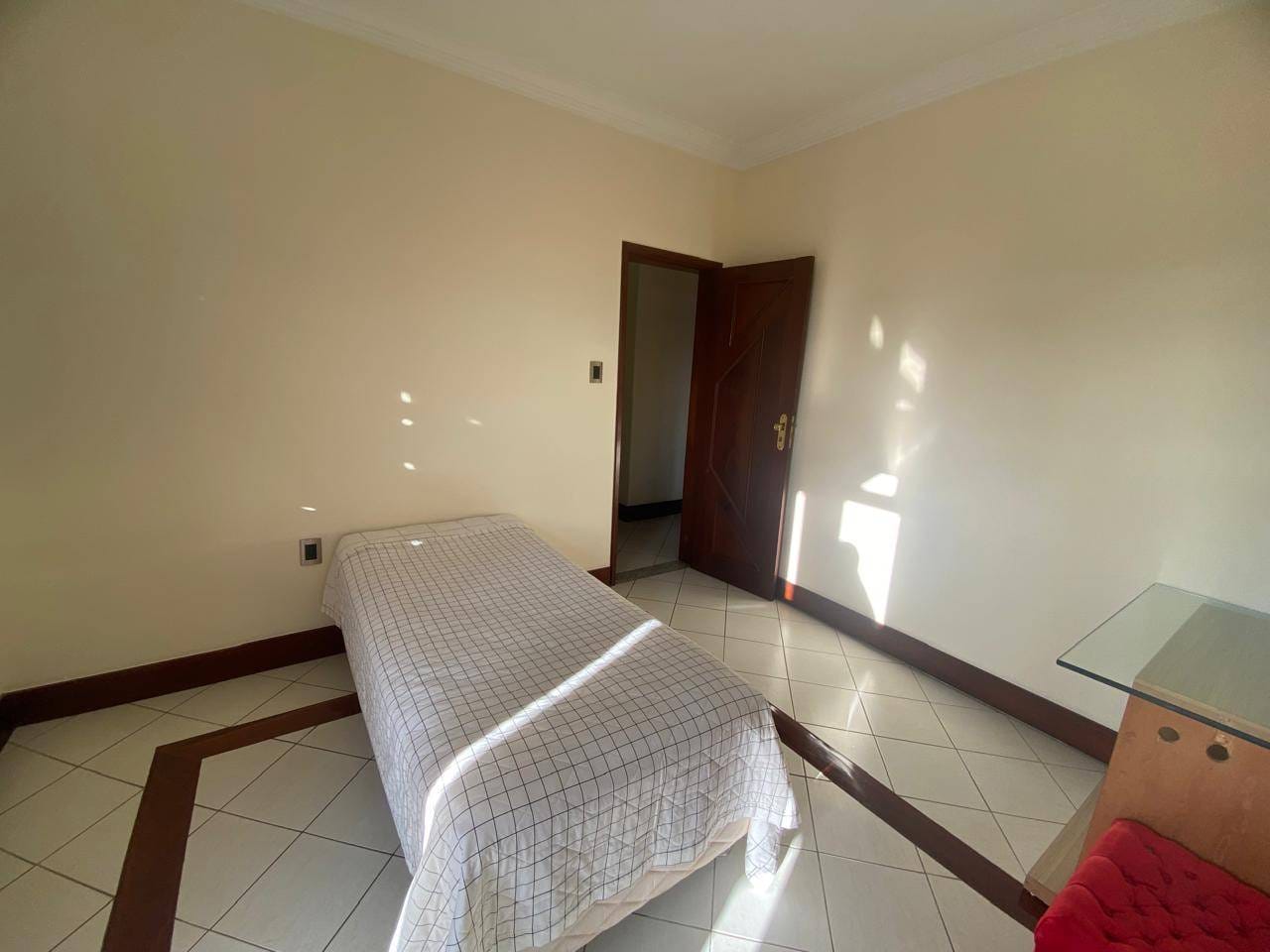 Excelente casa , locação para fins comerciais em região privilegiada, bairro Recreio, Vitória da Conquista, BA - foto 27