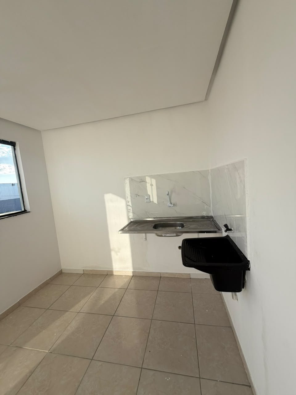 Kitnets disponíveis para Locação, já incluso água, energia. Bairro São Pedro, Vitória da Conquista - Bahia - foto 25