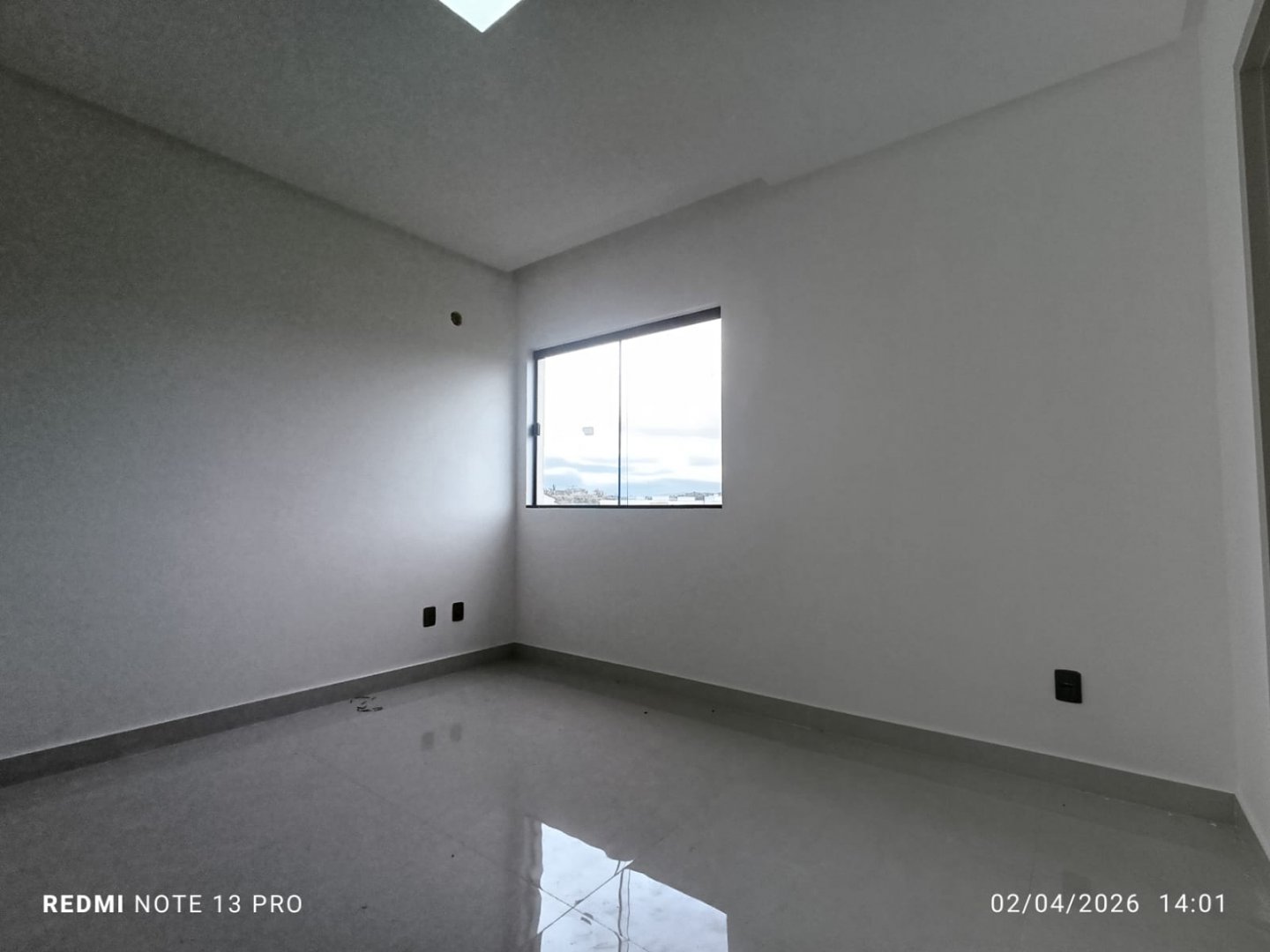 Casa duplex soltas com 3 suítes, sala com 2 ambientes, lavabo, garagem coberta para 2 carros, Alto da Boa Vista, Vitória da Conquista, BA - foto 25