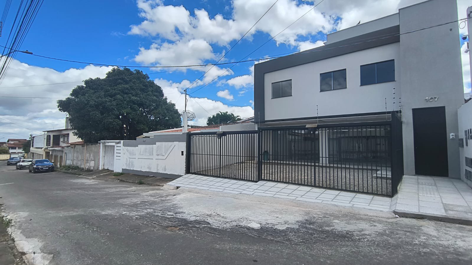 Loja Comercial, no Bairro Candeias, em Vitória da Conquista - Bahia - foto 2