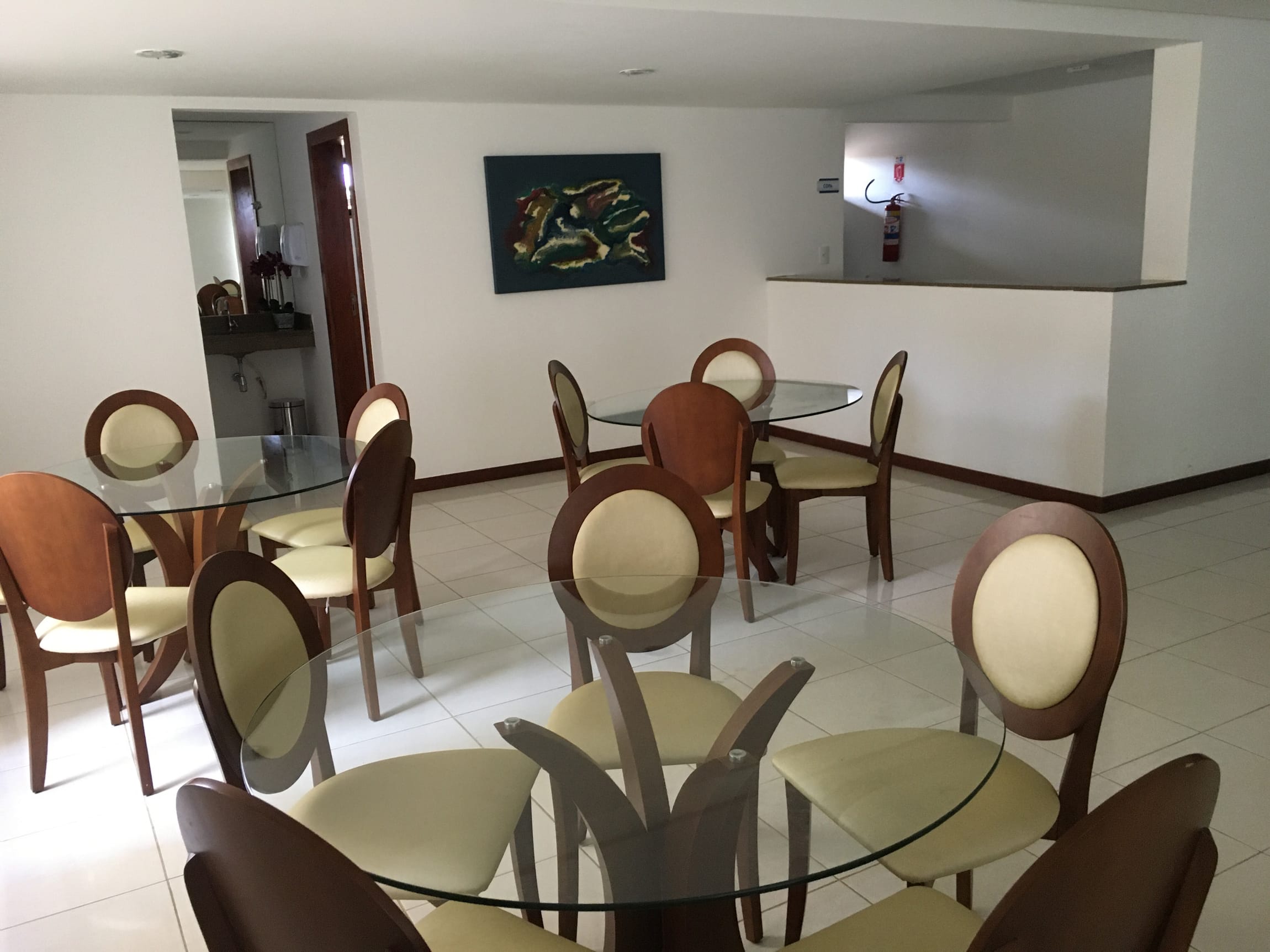 Vendo amplo apartamento de 3 quartos com 2 suítes, 3 vagas de garagem, 136M², área de lazer completa com piscina aquecida, próximo a Fainor no Ca - foto 28