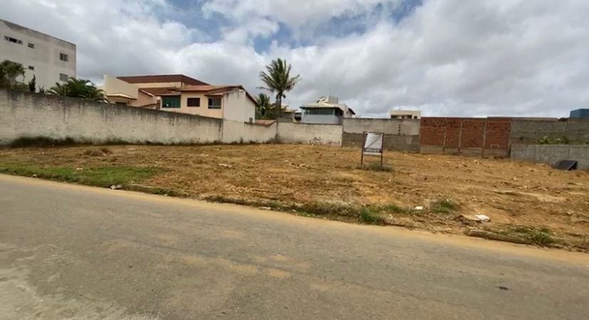 Atenção investidores! Terreno Plano em rua Asfaltada à Venda, em Bairro Candeias, próximo a Av. Olívia Flores, Vitória da Conquista, BA - foto 3