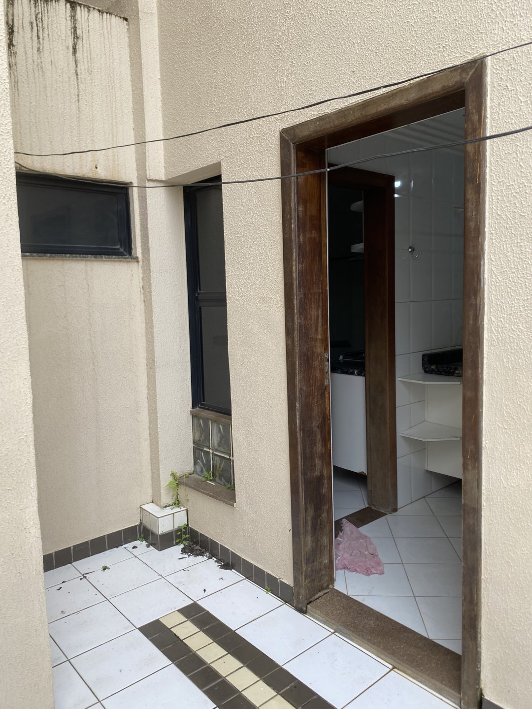 Excelente Apartamento 1º andar, 3/4 com suite, para Locação – Edifício Portal Brasil, Bairro Candeias, em Vitória da Conquista, Bahia - foto 27