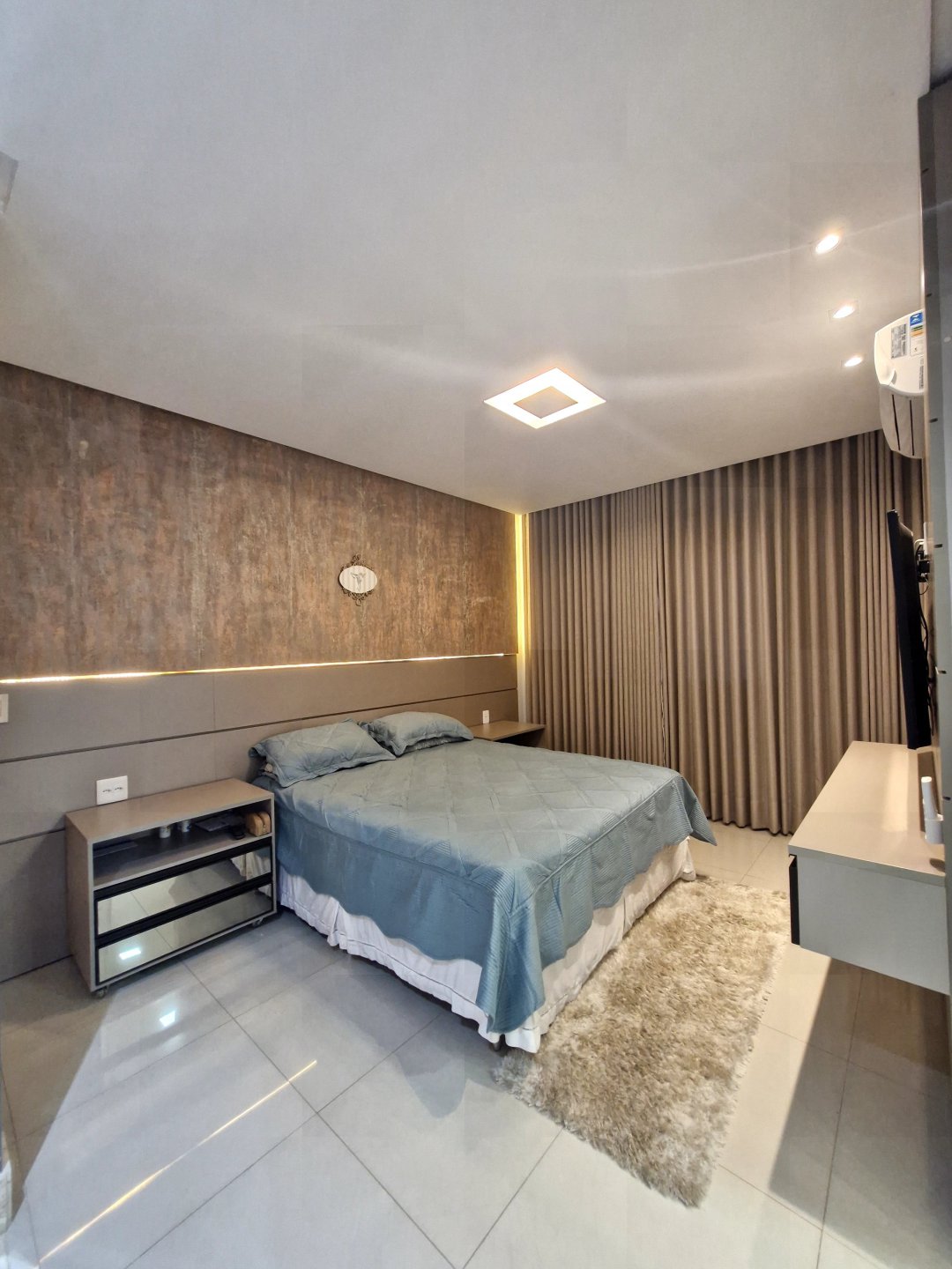 Apartamento 4 Suítes no Leonardo Da Vinci Bairro Candeias - foto 28