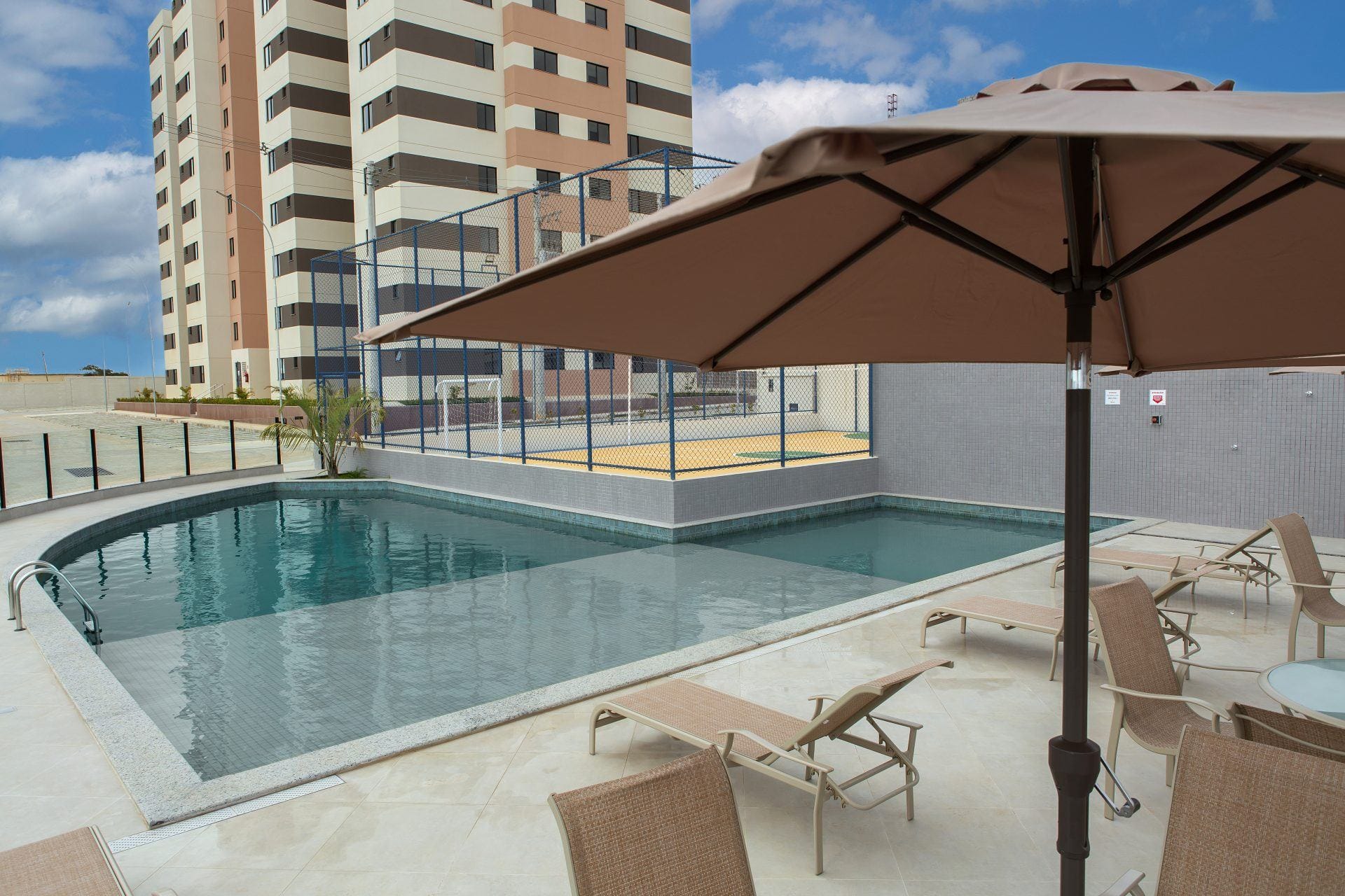 Apartamento térreo de 3 quartos sendo 1 suíte com garden pequeno em condomínio fechado à venda, Candeias, Vitória da Conquista, BA - foto 29
