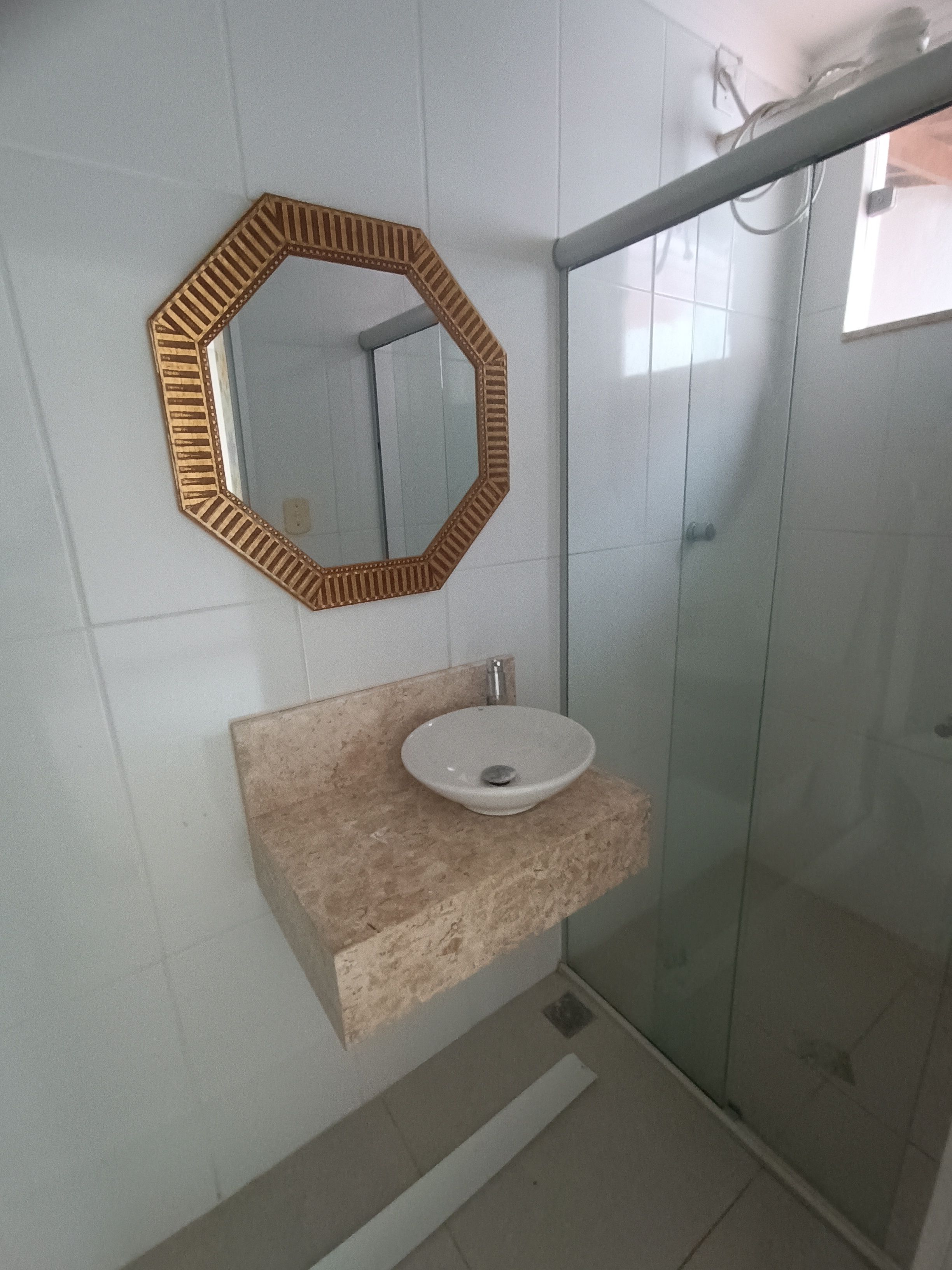 Vendo casa térrea de 3 quartos sendo 2 suites, área gourmet com churrasqueira garagem para 3 carros, Felícia, Vitória da Conquista, BA - foto 29