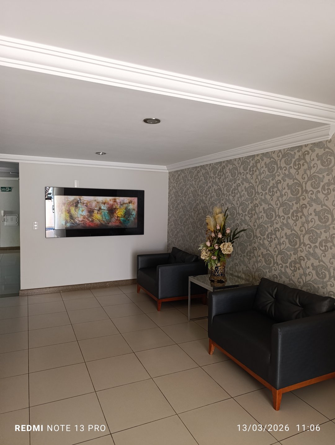 Apartamento com 3 quartos sendo 1 suíte+ dependência + 2 vagas de garagem+ depósito à venda em Candeias, Vitória da Conquista - Área de lazer com - foto 28