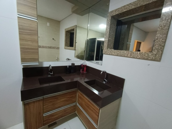 Casa com 5 quartos sendo 3 suítes, área gourmet com jacuzzi, piscina aquecida, em Bairro Boa Vista, Vitória da Conquista, BA - foto 29