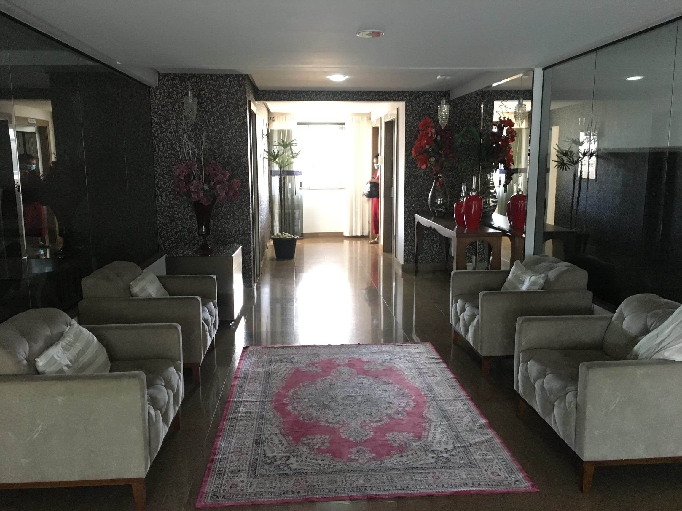 Vendo amplo apartamento de 3 quartos com 2 suítes, 3 vagas de garagem, 136M², área de lazer completa com piscina aquecida, próximo a Fainor no Ca - foto 29