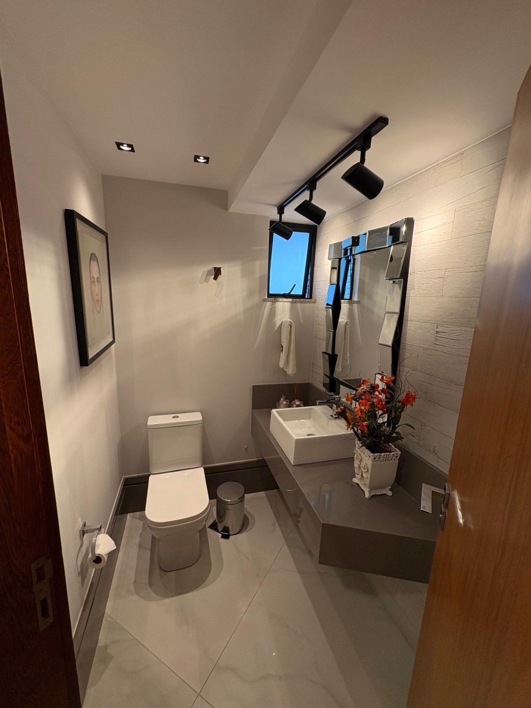 Apartamento decorado alto padrão com 176 m² , 3 salas, 3 vagas de garagem à venda, Boa Vista, Vitória da Conquista, BA - foto 28
