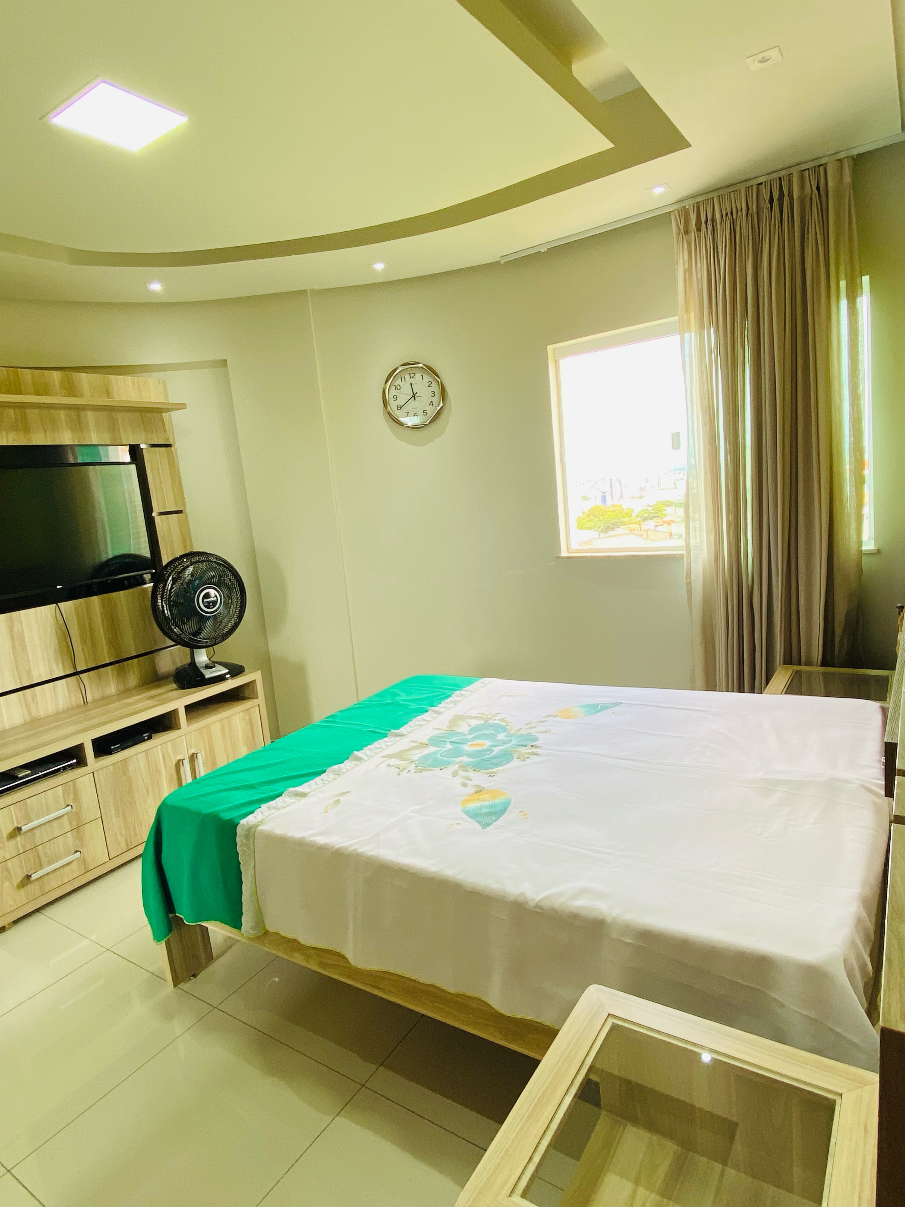 Vendo excelente apartamento de 3 quartos sendo 1 suíte, todo mobiliado, 103M² + 2 Elevadores no Candeias, Vitória da Conquista, BA - foto 30