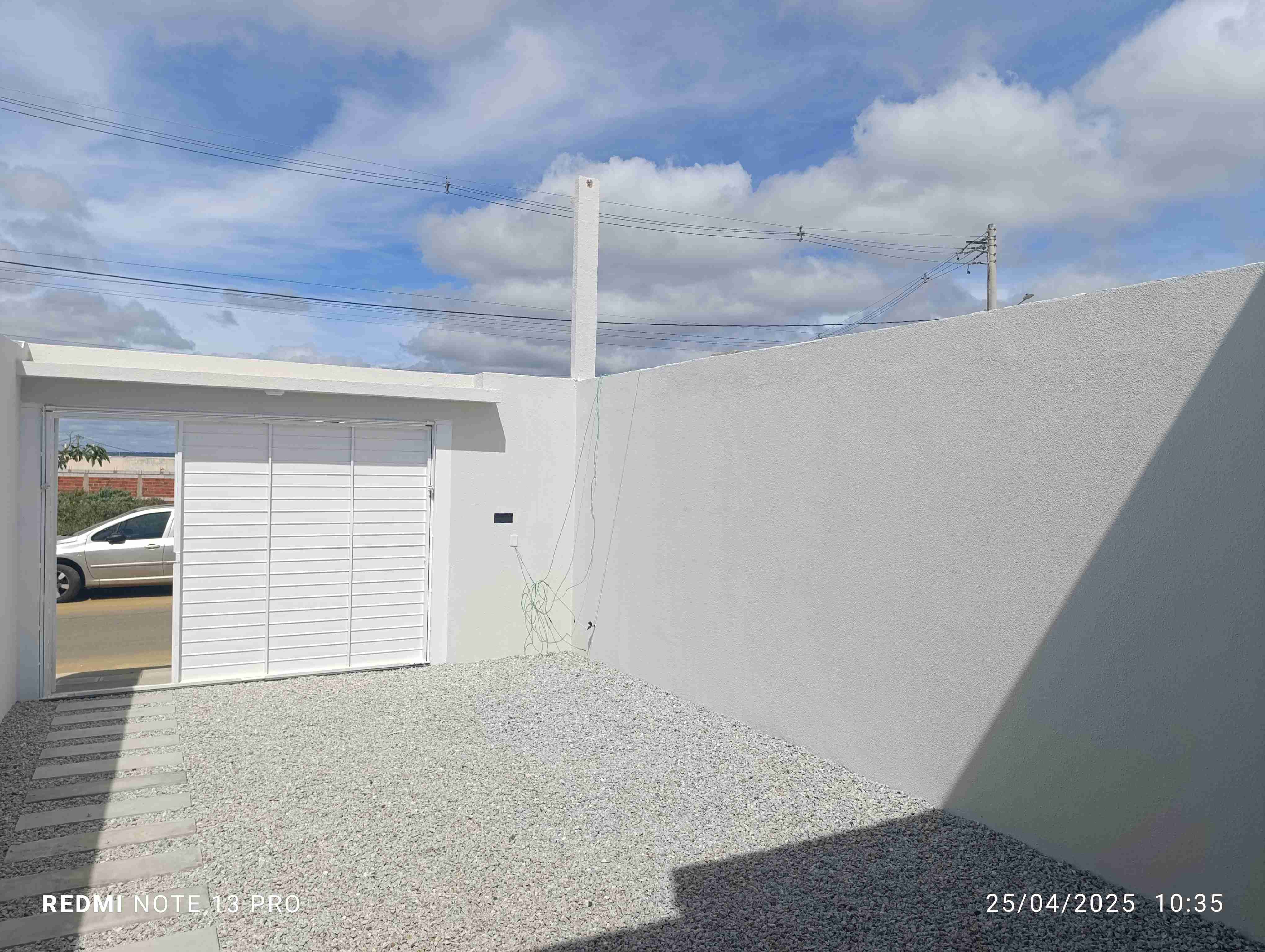 Linda casa nova  de 3 quartos sendo 1 suíte, garagem para 2 carros, acabamento de primeira à Venda, São Pedro, Vitória da Conquista, BA - foto 3