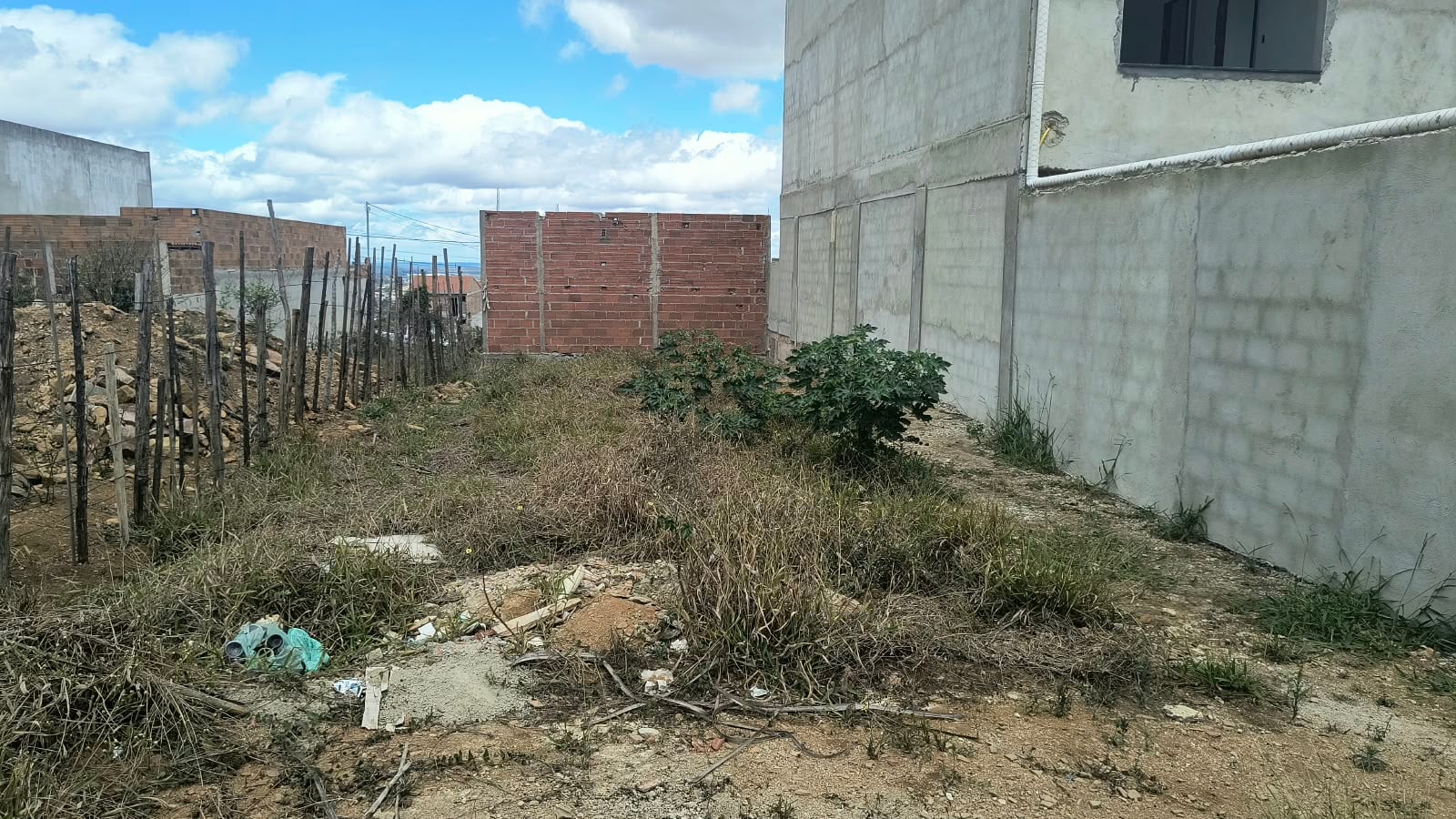 Oportunidade Terreno de 140 m2 no Lot Bateias 2, Zabelê - Vitória da Conquista - foto 2