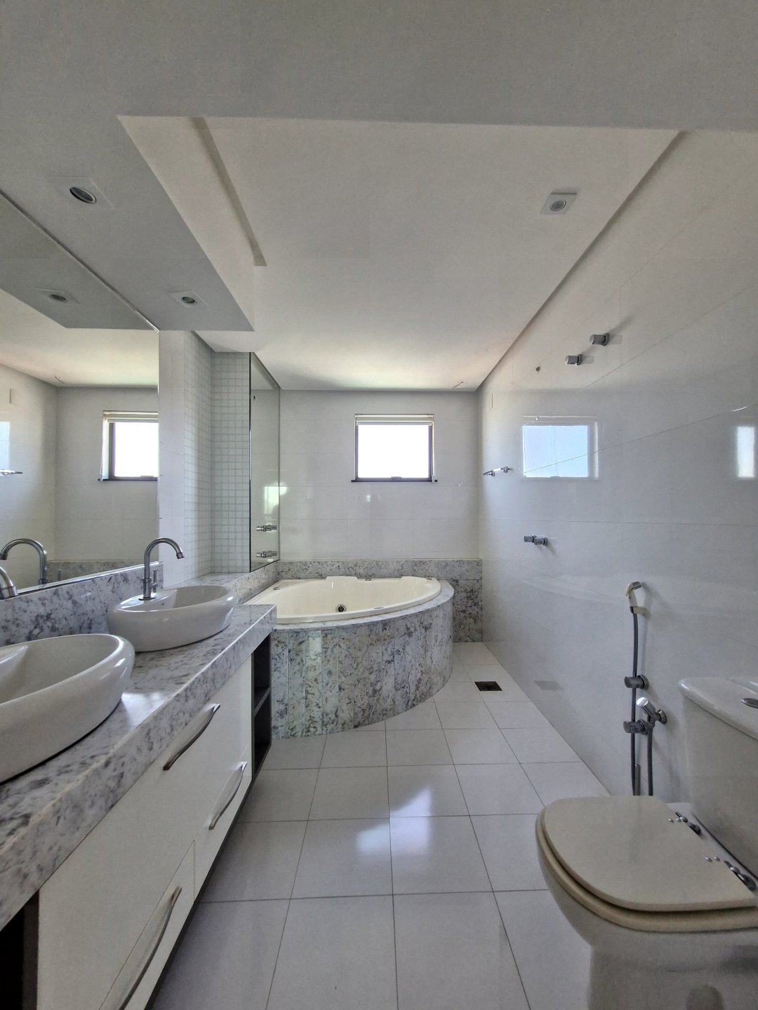Apartamento Alto padrão 185m² à 15 metros da Olivia Flores - foto 29