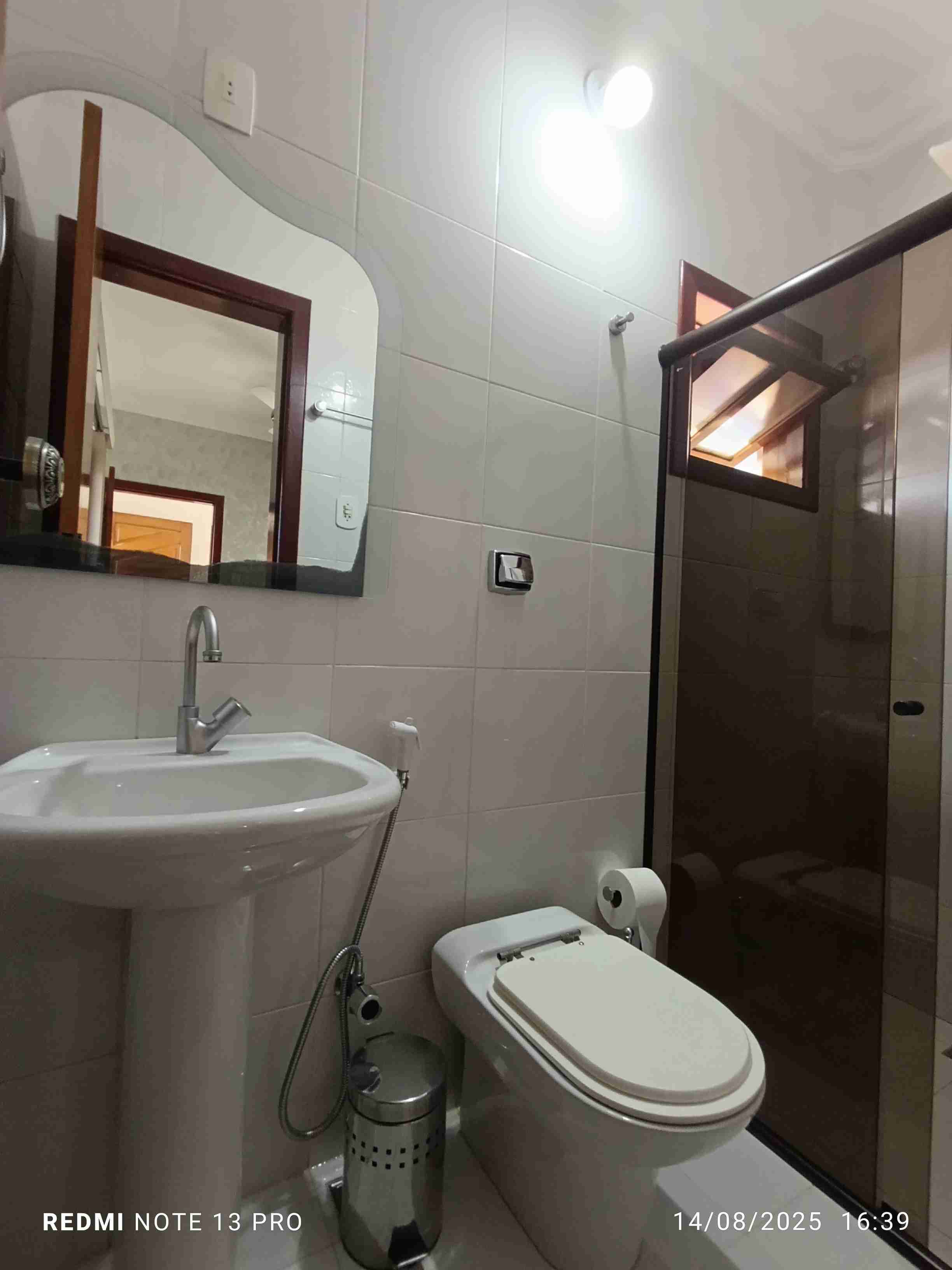 Casa com 4 quartos sendo 2 suítes, 4 salas, bastante espaço externo à venda, Ibirapuera, Vitória da Conquista, BA - foto 30