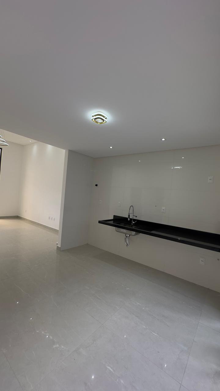 Casa nova e solta, nunca habitada com 3 suítes, sala ampla, espaço gourmet com churrasqueira no Bairro Felícia, Vitória da Conquista -BA - foto 29