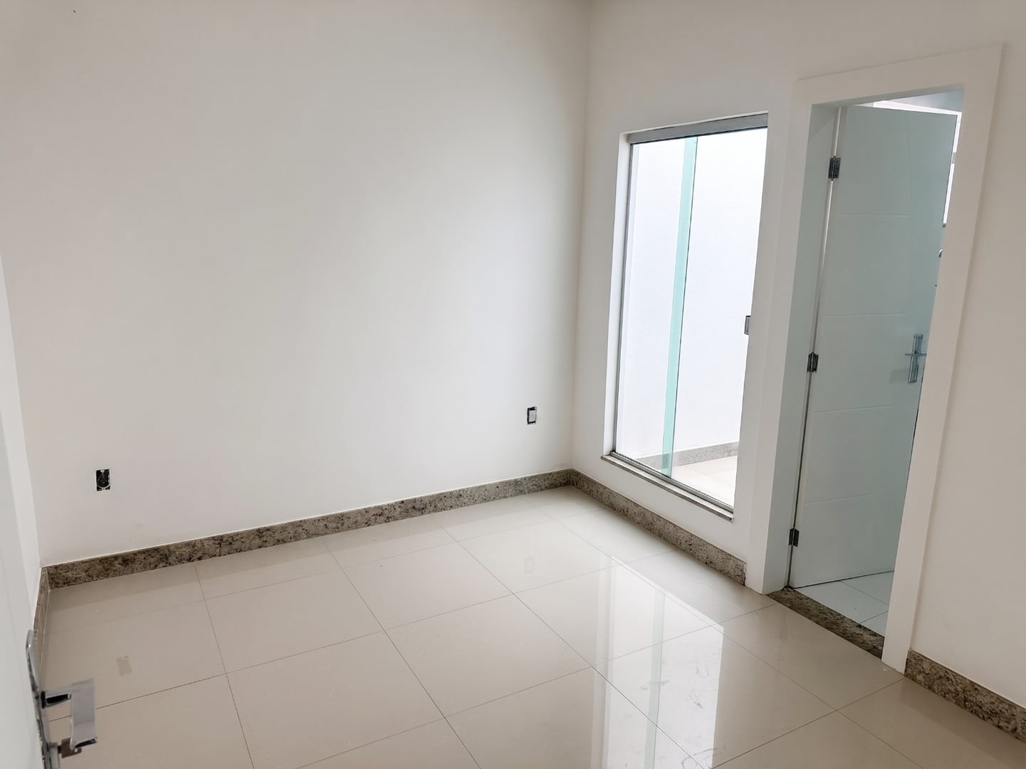 Casa com 3 suítes, piscina + dependência no Ibirapuera Vitória da Conquista Bahia - foto 29