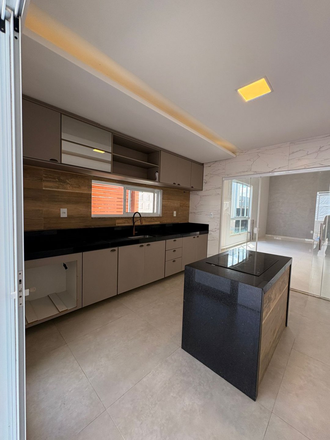 Casa térrea com 3 suítes + escritório + espaço gourmet + piscina  à Venda, Boa Vista, Vitória da Conquista, BA - foto 29