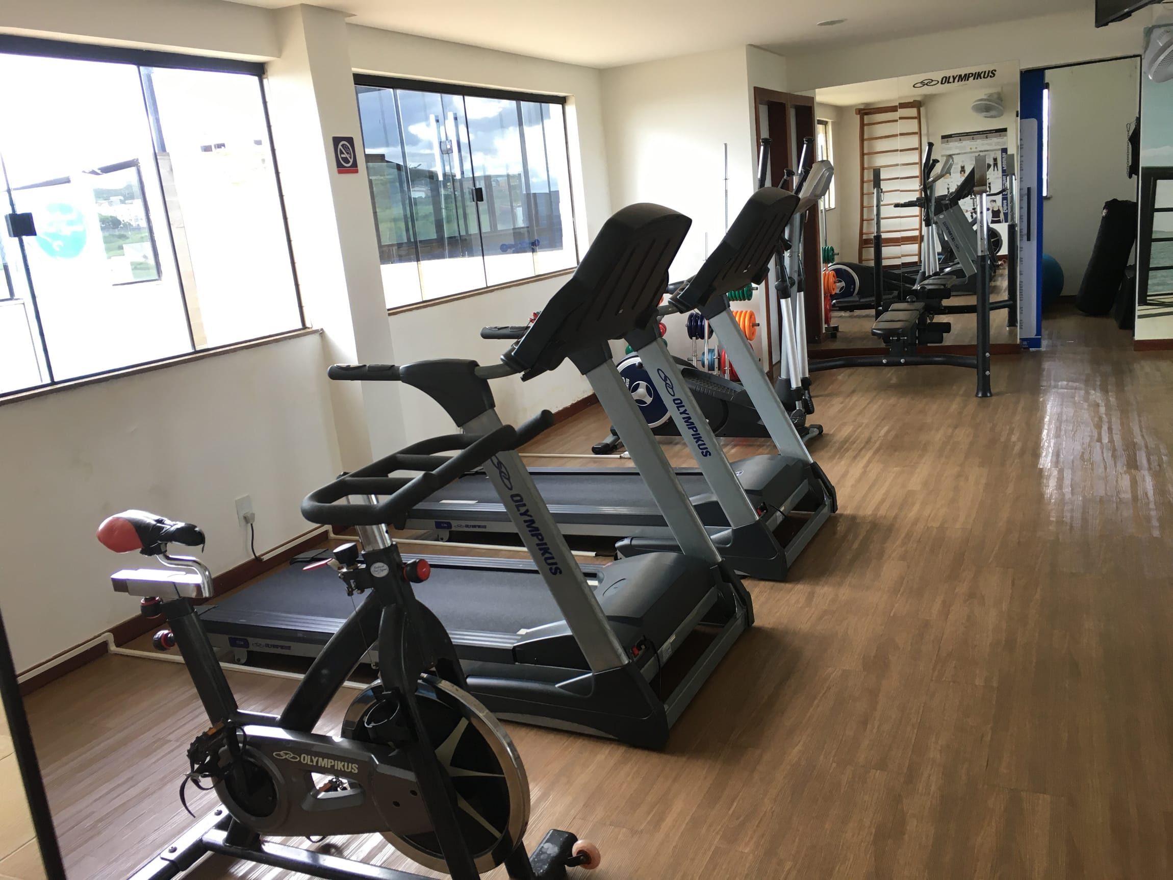 Vendo amplo apartamento de 3 quartos com 2 suítes, 3 vagas de garagem, 136M², área de lazer completa com piscina aquecida, próximo a Fainor no Ca - foto 30