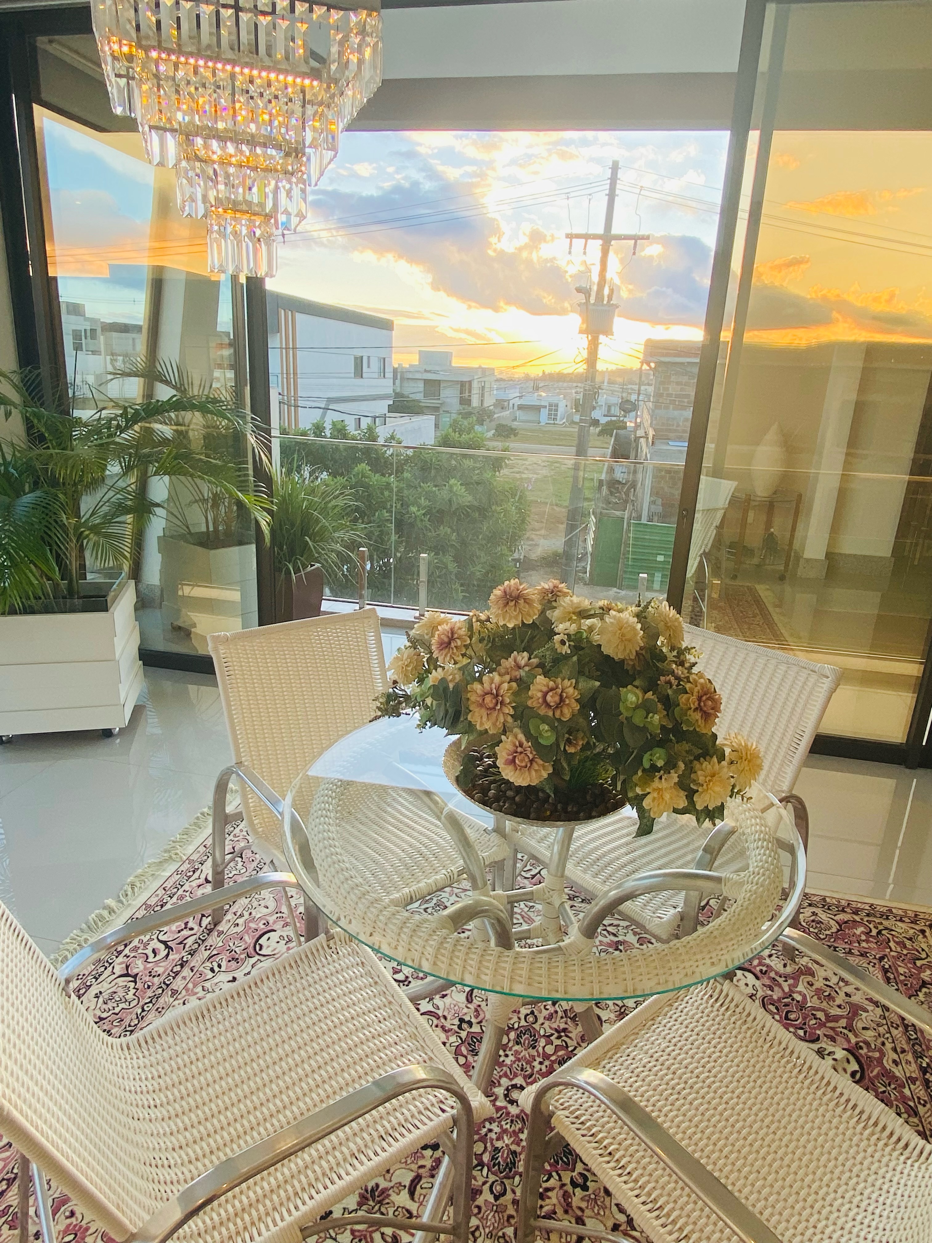 Linda Casa de 4 quartos sendo 3 suítes mais dependência completa e 4 vagas de garagem no Alphaville 1, Vitória da Conquista, BA - foto 30