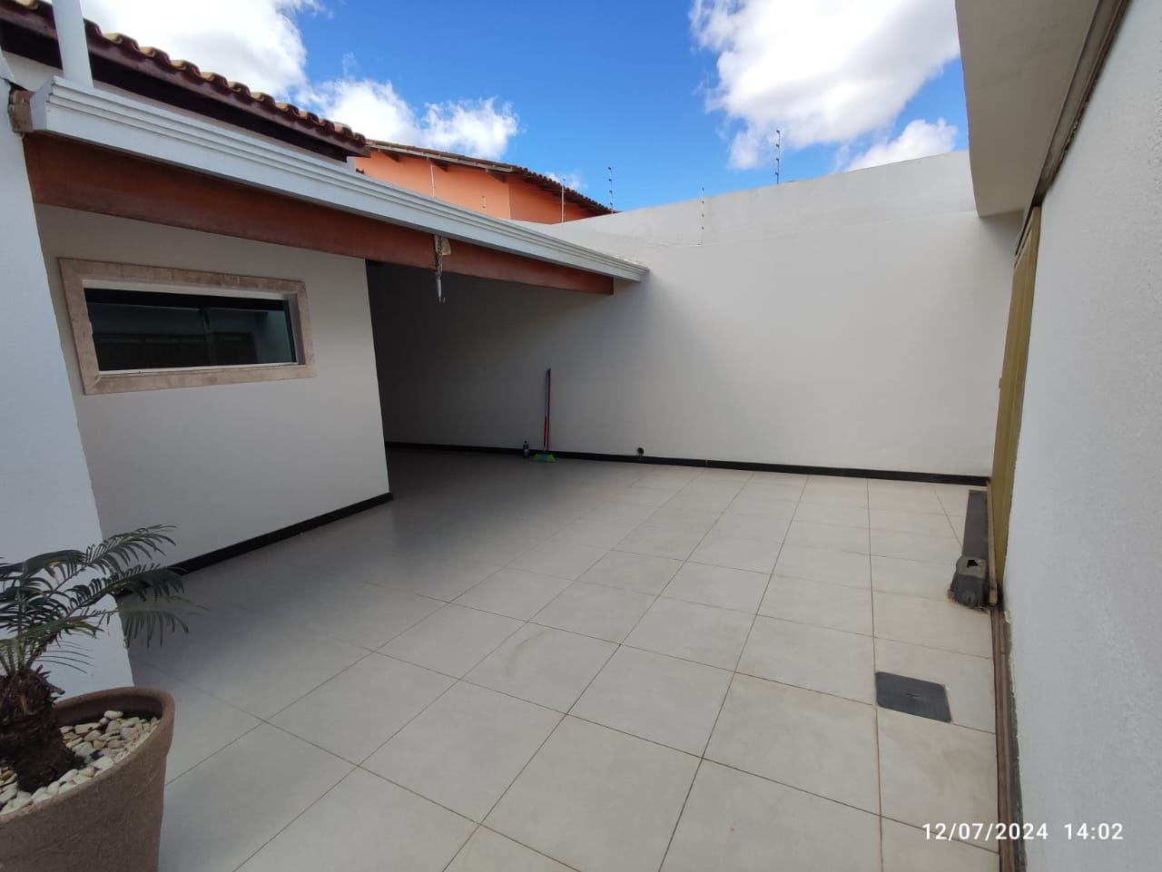 Vendo casa térrea de 3 quartos sendo 2 suites, área gourmet com churrasqueira garagem para 3 carros, Felícia, Vitória da Conquista, BA - foto 3