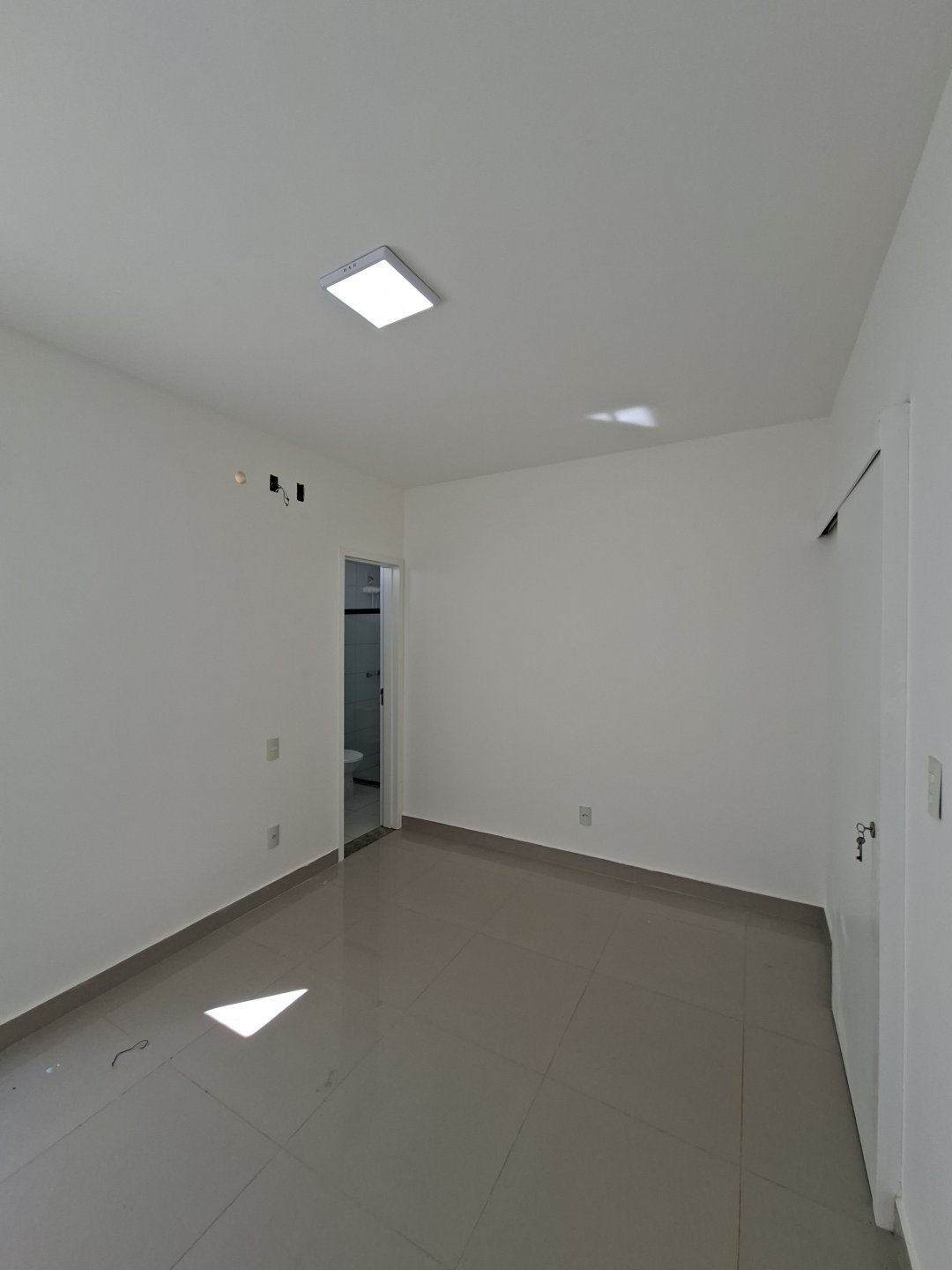 Casa solta em Condomínio fechado para locação com 3 suítes no Bairro Boa Vista, Vitória da Conquista, BA - foto 29