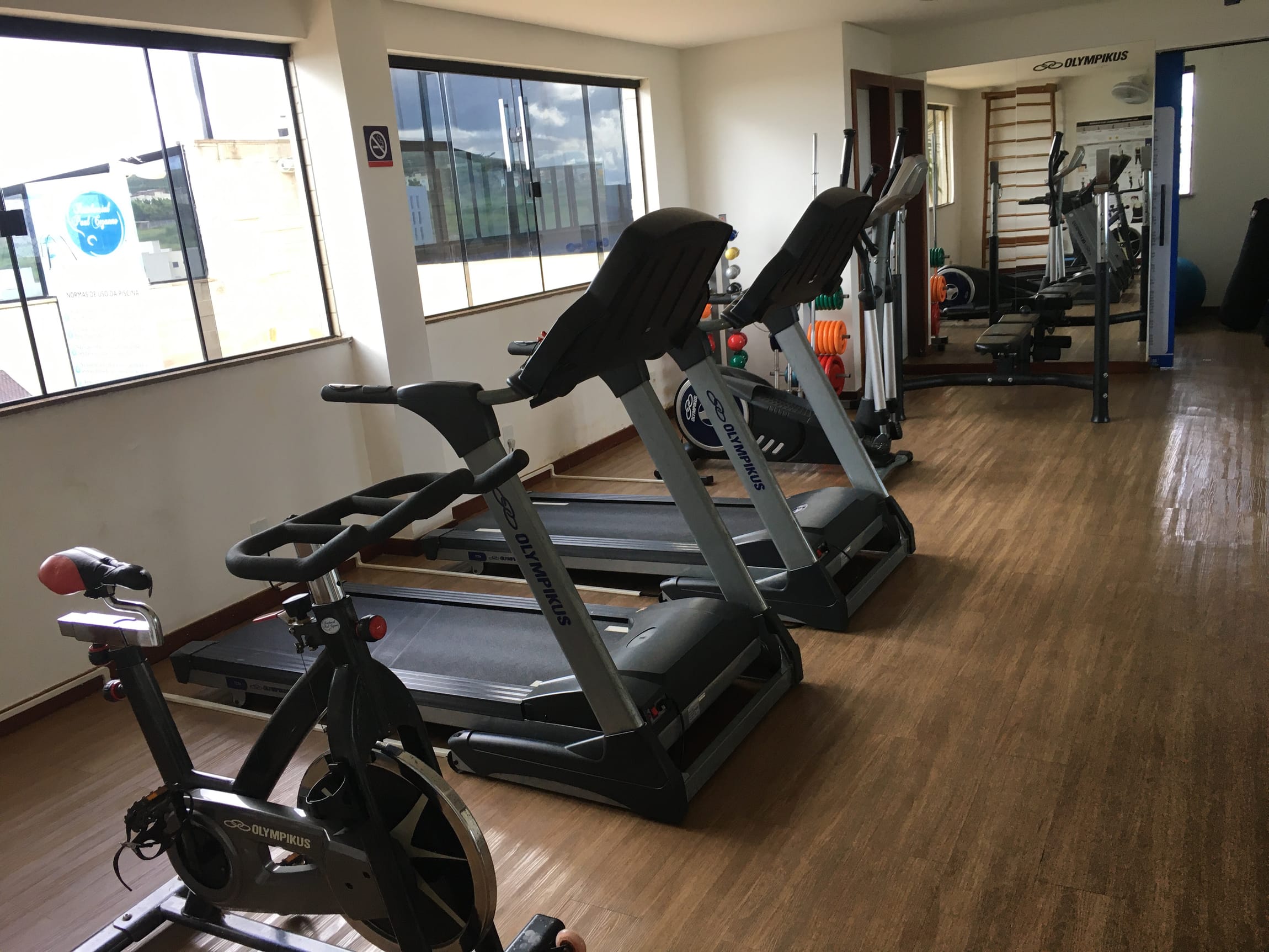 Vendo amplo apartamento de 3 quartos com 2 suítes, 3 vagas de garagem, 136M², área de lazer completa com piscina aquecida, próximo a Fainor no Ca - foto 31