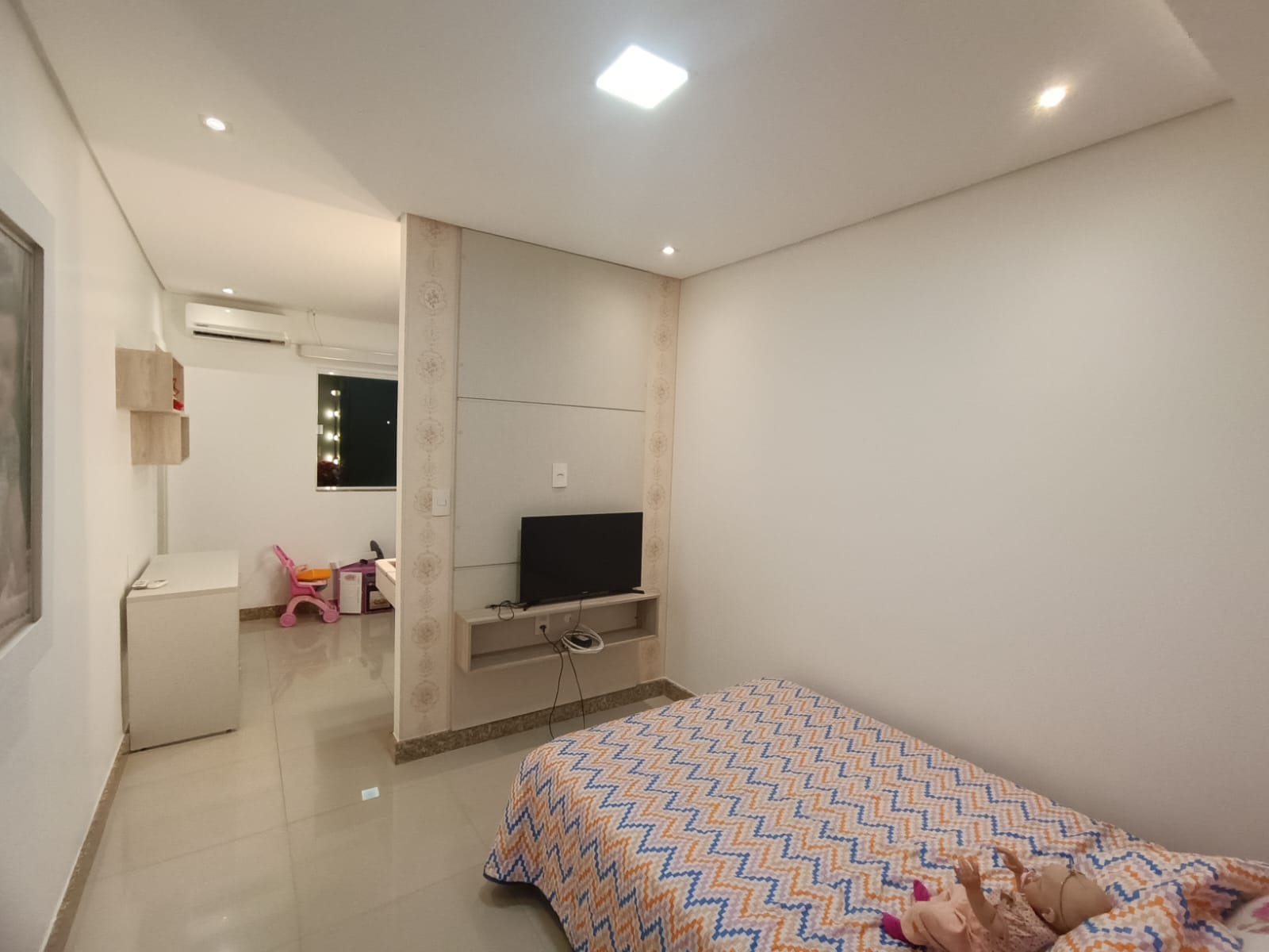Casa com 5 quartos sendo 3 suítes, área gourmet com jacuzzi, piscina aquecida, em Bairro Boa Vista, Vitória da Conquista, BA - foto 31