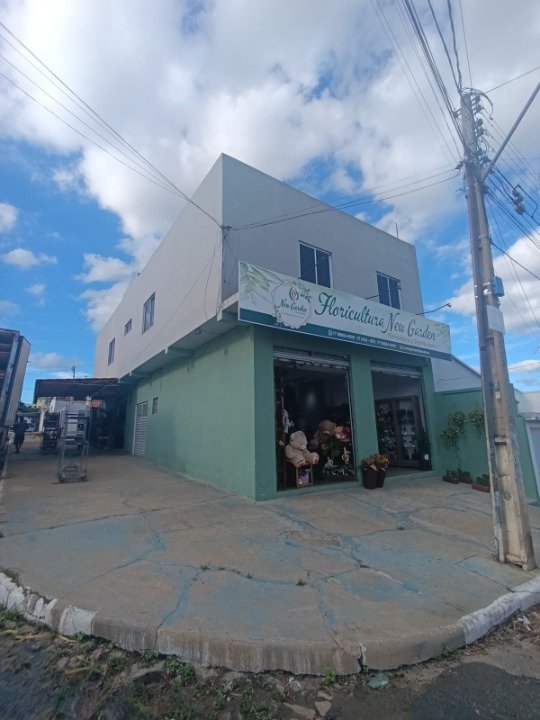 Ponto comercial + 2 apartamentos na parte superior, na Av. Santa Helena, esquina com a Nilo Peçanha, Sumaré/Centro, Vitória da Conquista - BA - foto 3