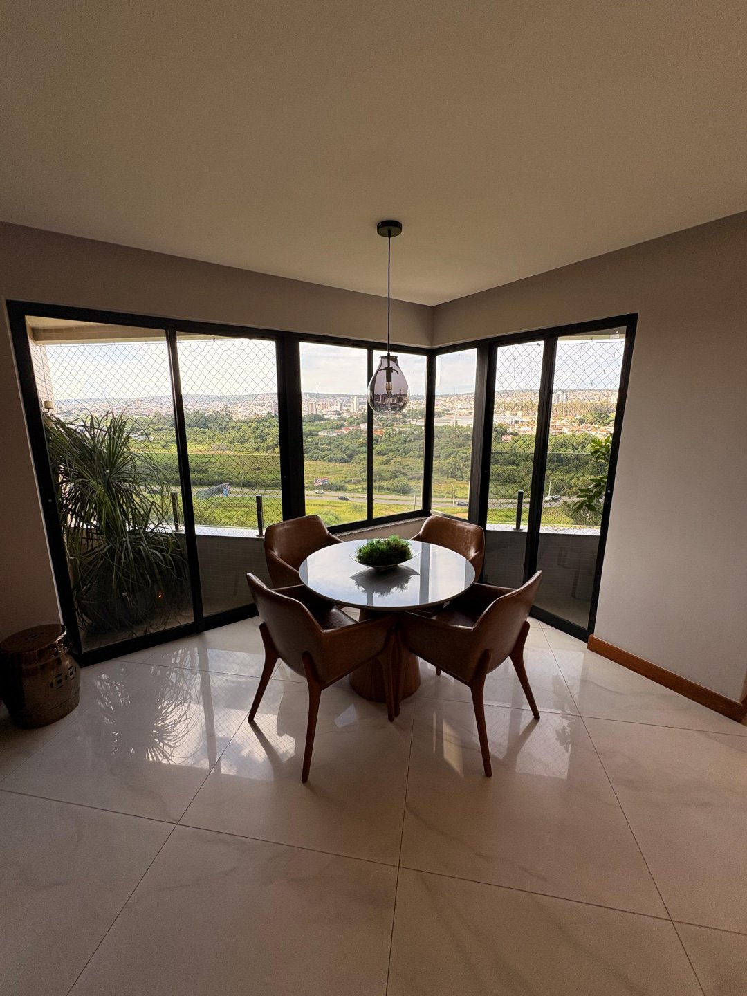Apartamento decorado alto padrão com 176 m² , 3 salas, 3 vagas de garagem à venda, Boa Vista, Vitória da Conquista, BA - foto 31
