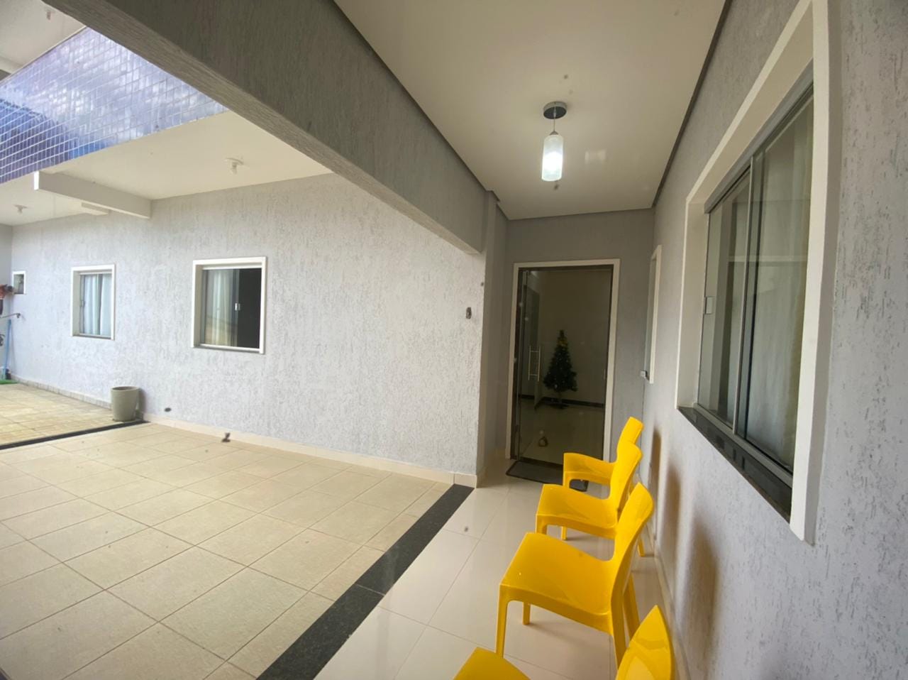Apartamento térreo à venda, com 4 quartos sendo 2 suítes, com excelente acabamento, garagem para 4 carros, no bairro Candeias em  Vitória da Conq - foto 33