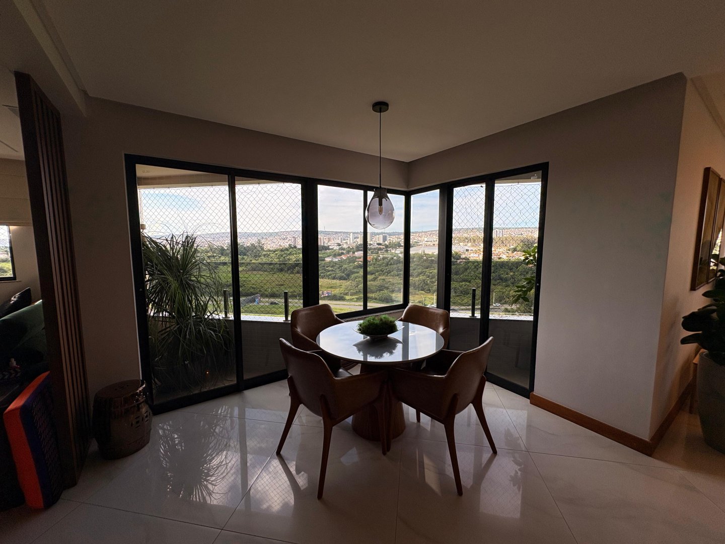 Apartamento decorado alto padrão com 176 m² , 3 salas, 3 vagas de garagem à venda, Boa Vista, Vitória da Conquista, BA - foto 32