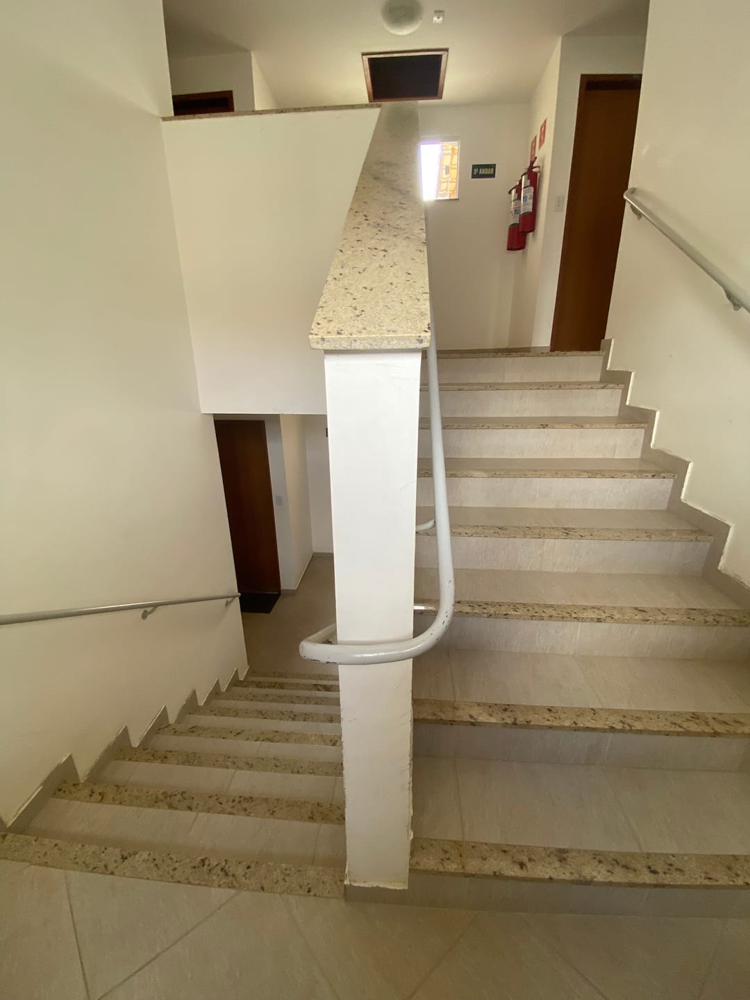 Apartamento mobiliado, 3/4 em condomínio fechado, para venda / aluguel, Boa Vista, Vitória da Conquista, BA - foto 33