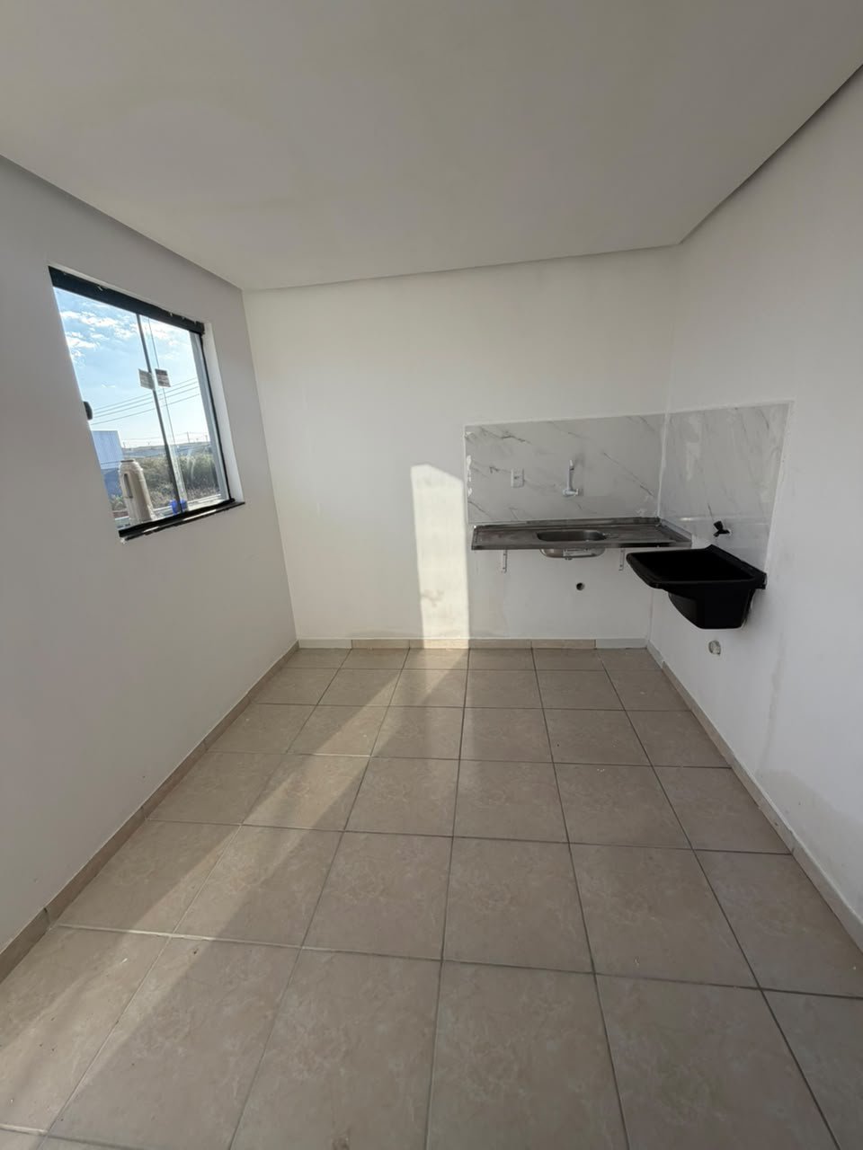 Kitnets disponíveis para Locação, já incluso água, energia. Bairro São Pedro, Vitória da Conquista - Bahia - foto 31